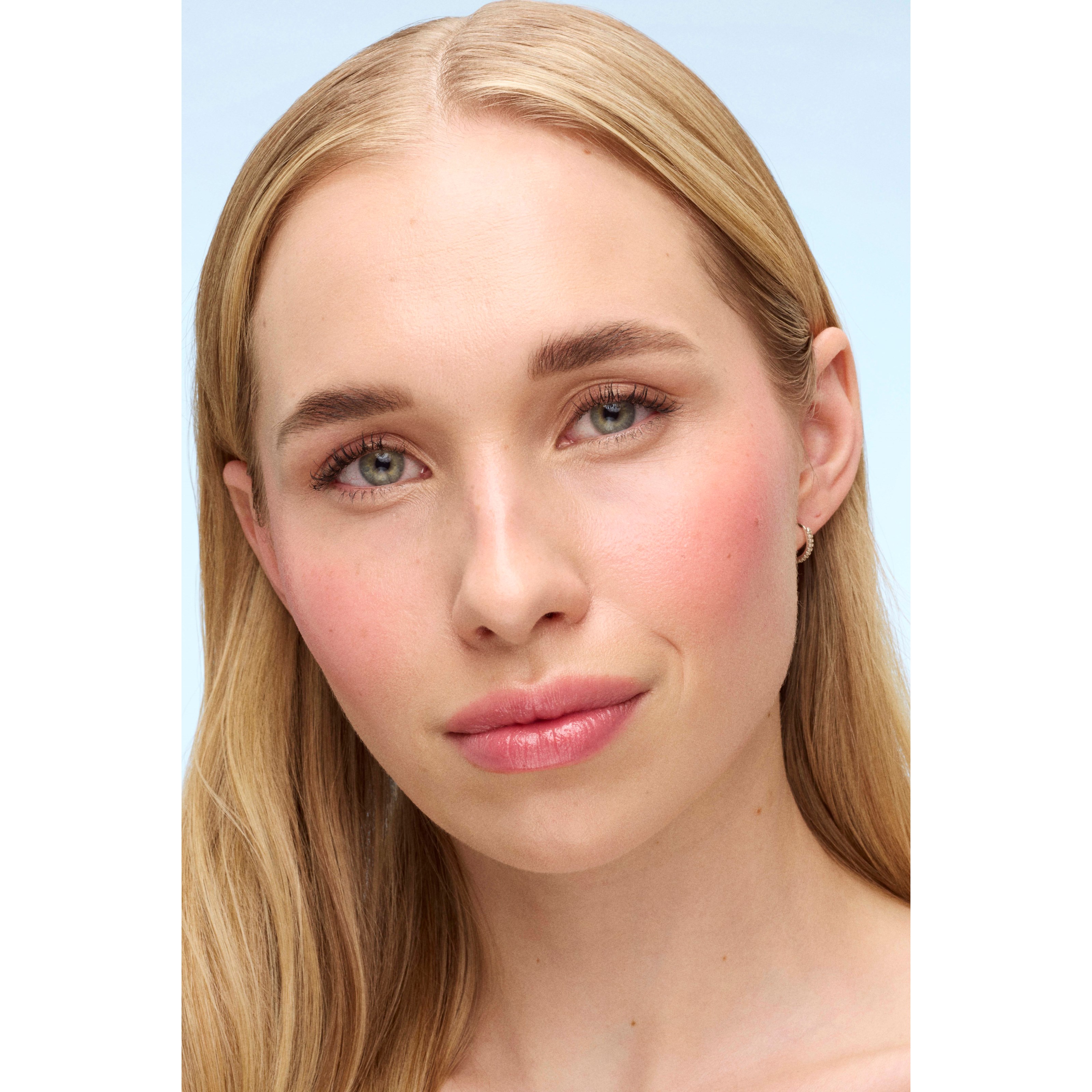 Lumene Invisible Illumination Liquid Blush Wild Flower (obrázok 3)
