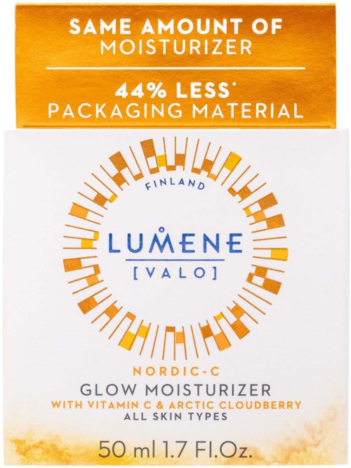 En eske med Lumene glow-ansiktskrem med vitamin C og arktisk multer, for alle hudtyper, i 50 ml.