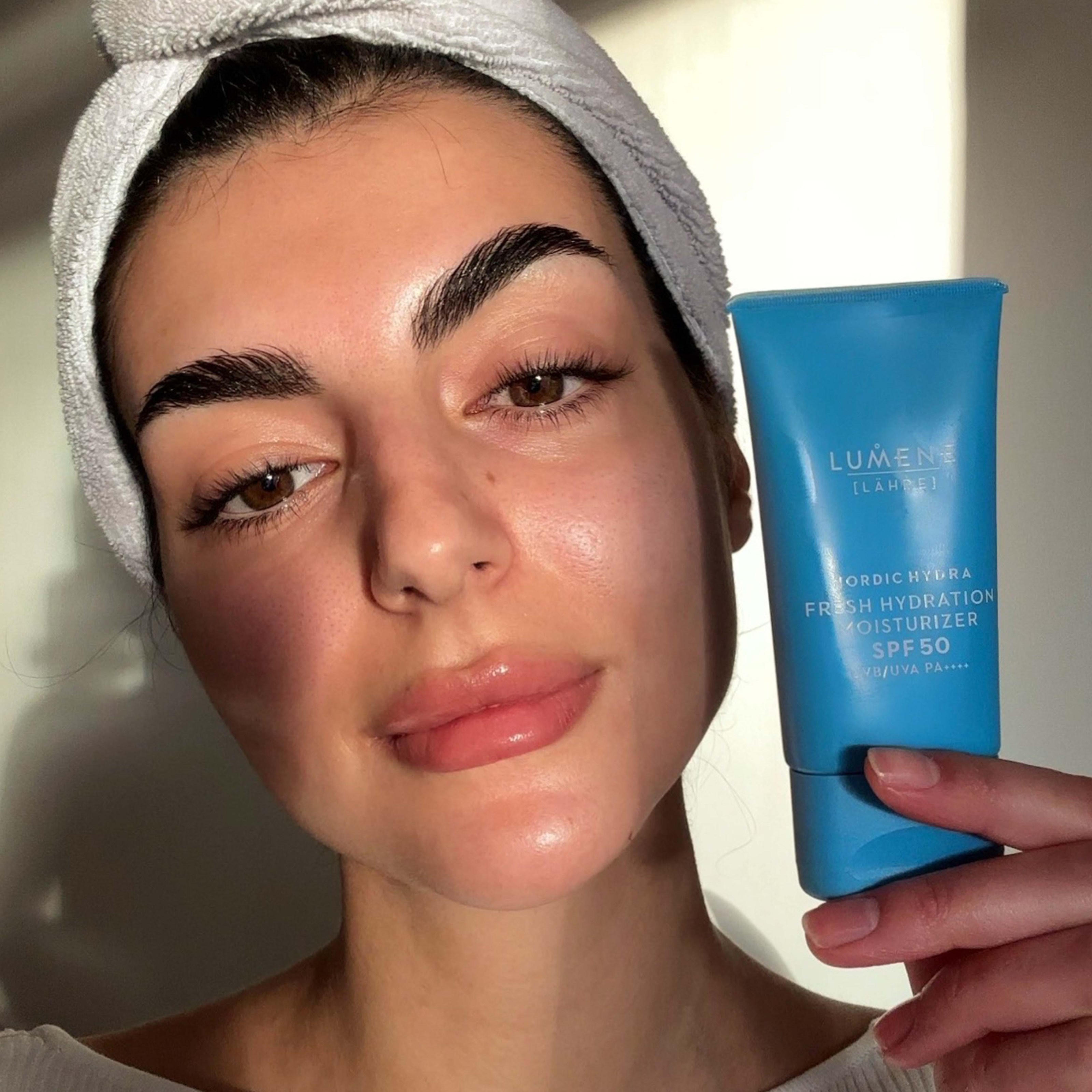 Lumene Nordic Hydra Fresh Hydration Moisturizer SPF50 50 ml (obrázok 3)