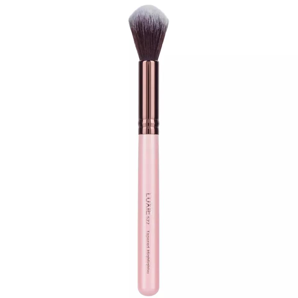 Luxie 522 Tapered Highlighter Brush 14 g
