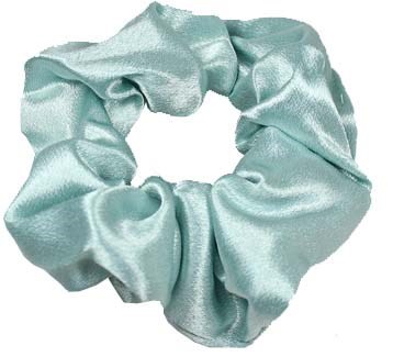 By Lyko Scrunchie with a Silk Look Green