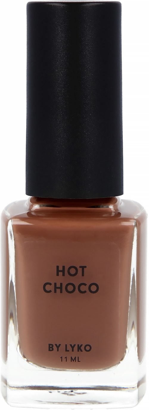 En nagellacksflaska märkt 'HOT CHOCO' med svart lock och beige nagellack inuti.