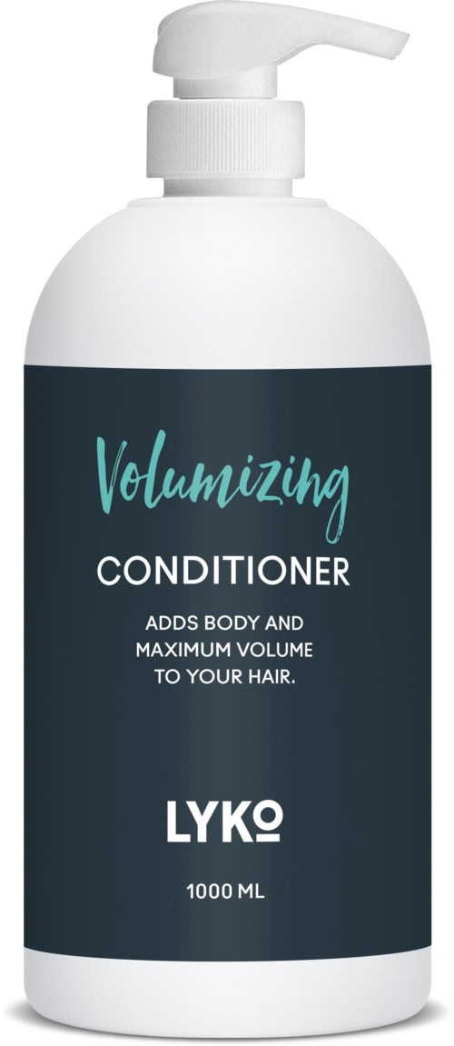 En vit flaska med pump, märkt 'Volumizing Conditioner' för att ge volym åt håret, innehåller 1000 ml.