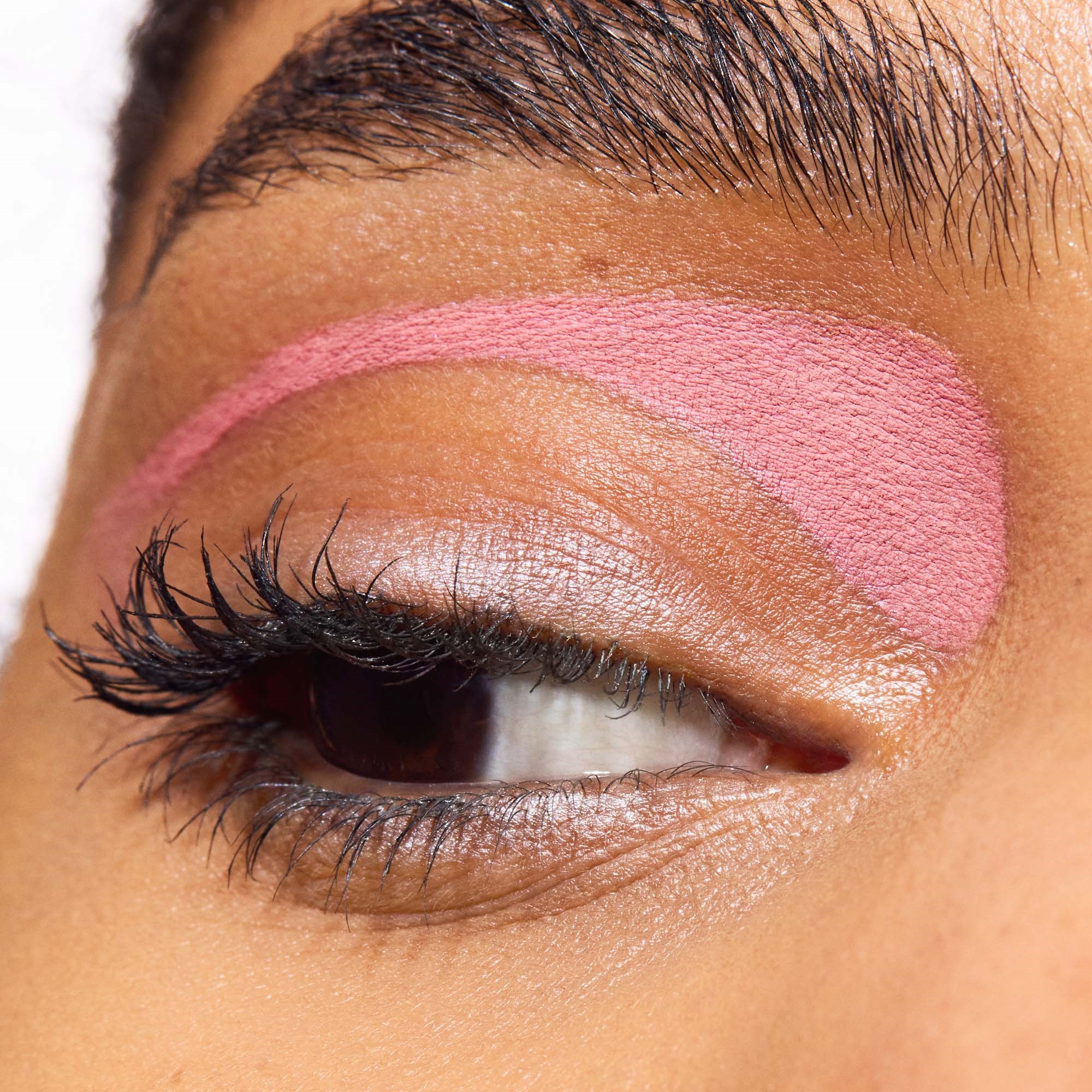 MAC Cosmetics Colour Excess Gel Pencil Eyeliner Strawberry Milk (obrázok 3)