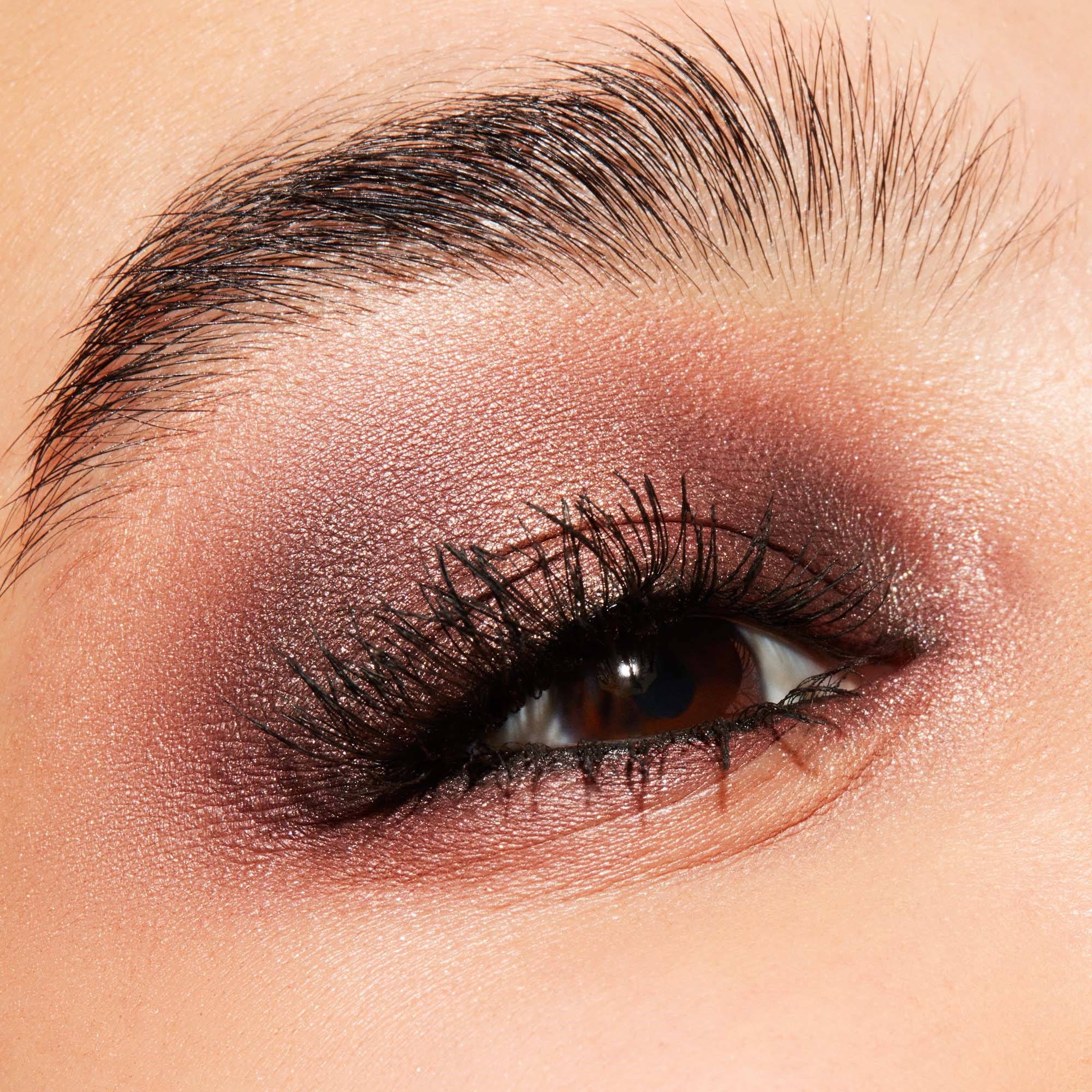 MAC Cosmetics Connect In Colour Eye Shadow Palette Embedded In Burgund (obrázok 4)