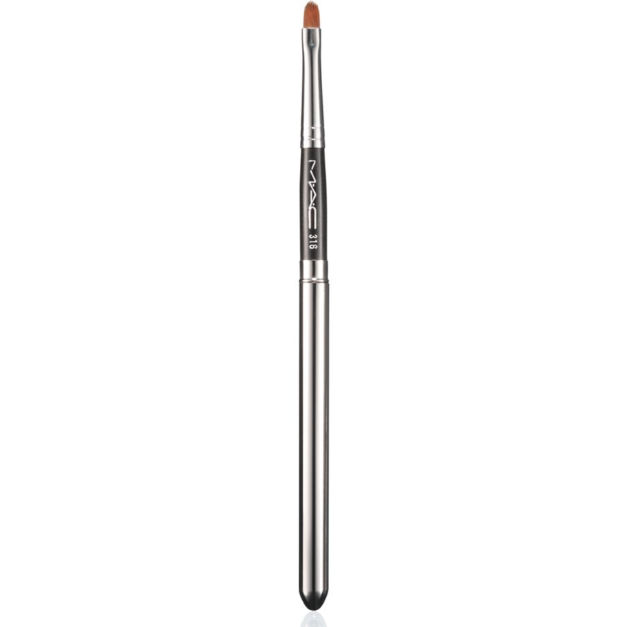 Läs mer om MAC Cosmetics Brushes 316 Lip/ Covered