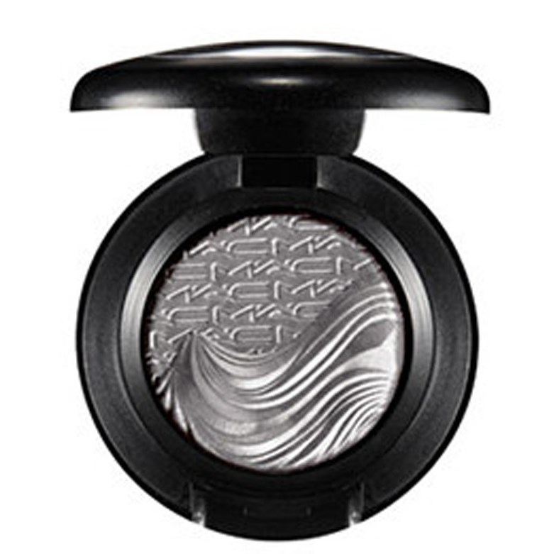 Läs mer om MAC Cosmetics Extra Dimension Eye Shadow Evening Grey