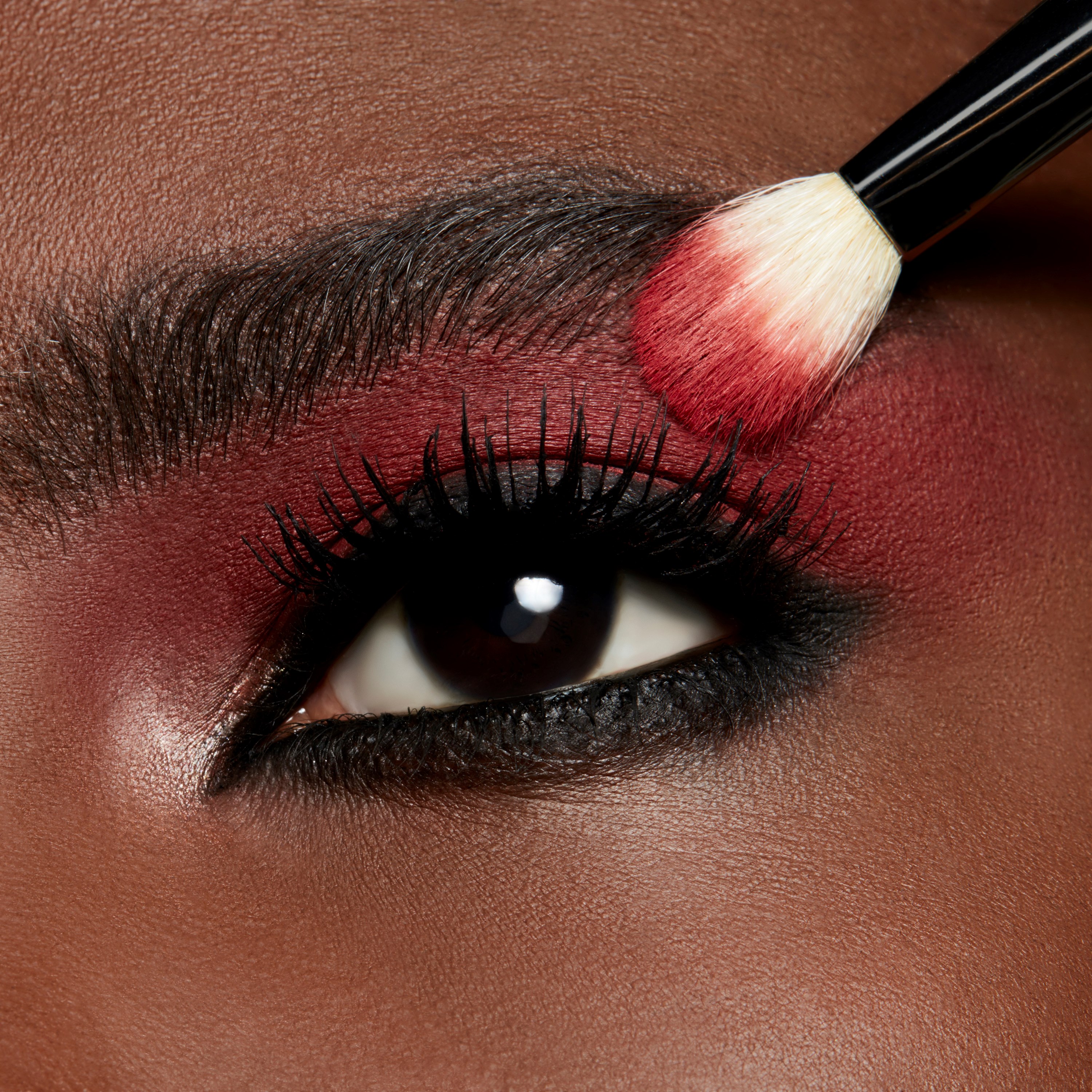 MAC Cosmetics Powder Kiss Powder Kiss Single Eyeshadow Werk, Werk, Wer (obrázok 5)