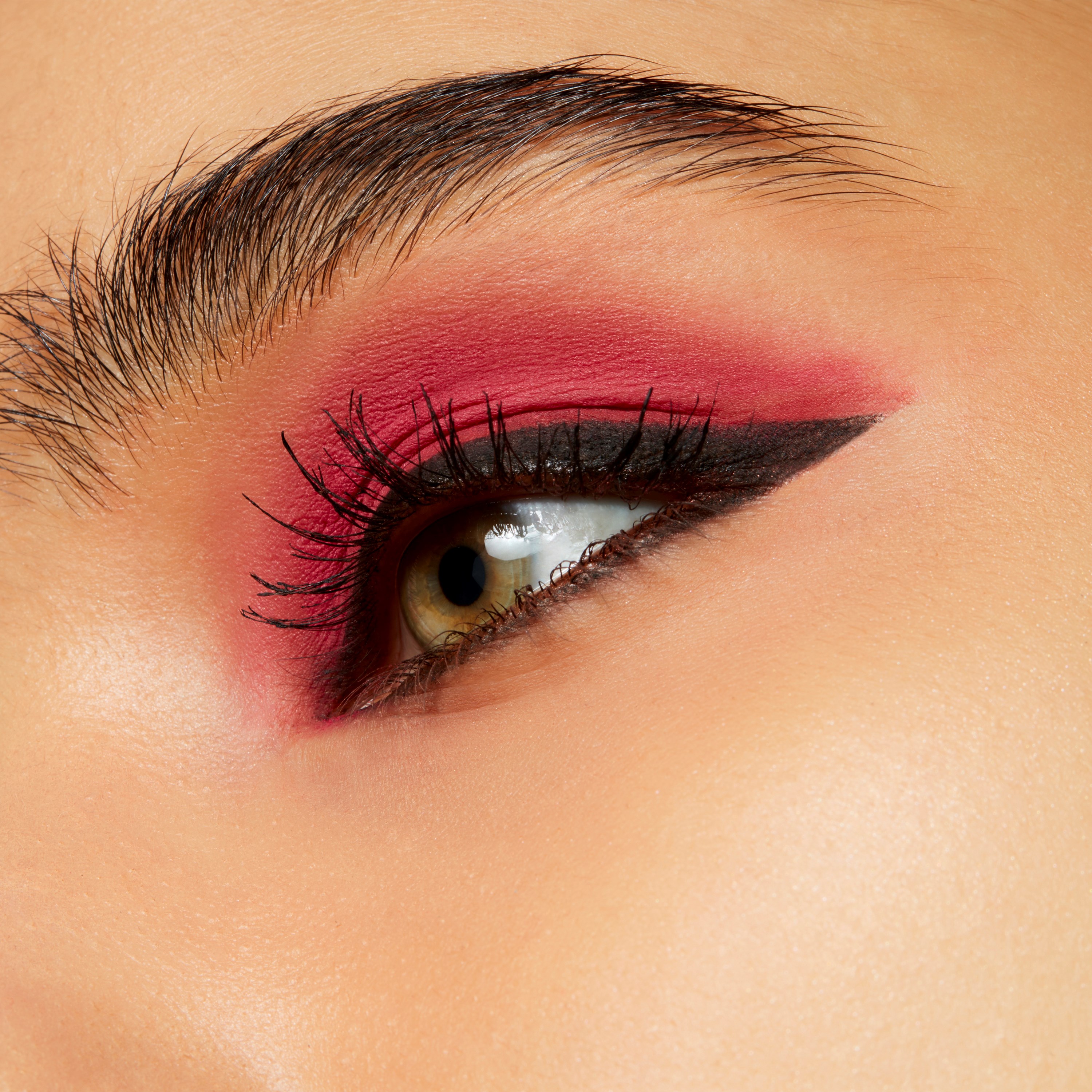 MAC Cosmetics Powder Kiss Powder Kiss Single Eyeshadow Fall In Love (obrázok 4)