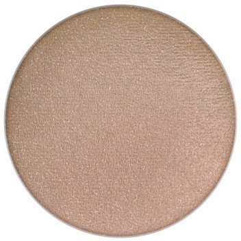 En rund, beige puder med ett glänsande, texturerat ytskikt. Den ser slät ut och kan användas för smink eller dekoration.