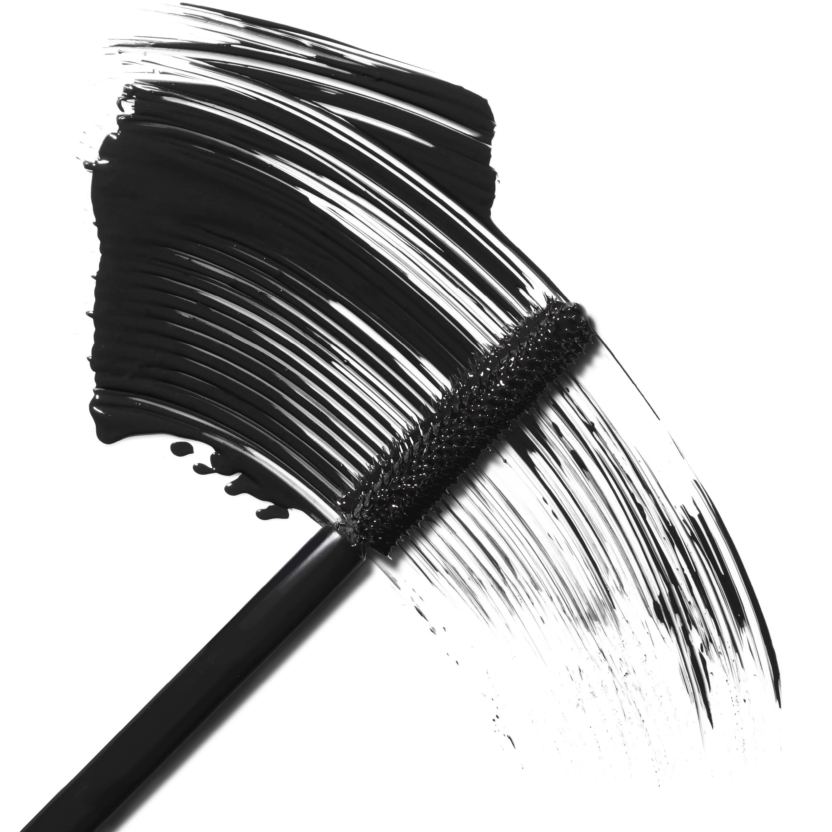 MAC Cosmetics In Extreme Dimension Masacara 01 1 (obrázok 3)