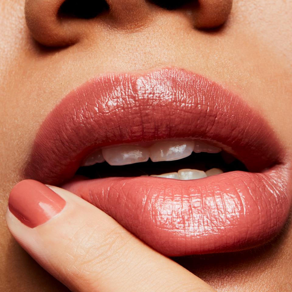 MAC Cosmetics Lustre Lipstick Touch 
