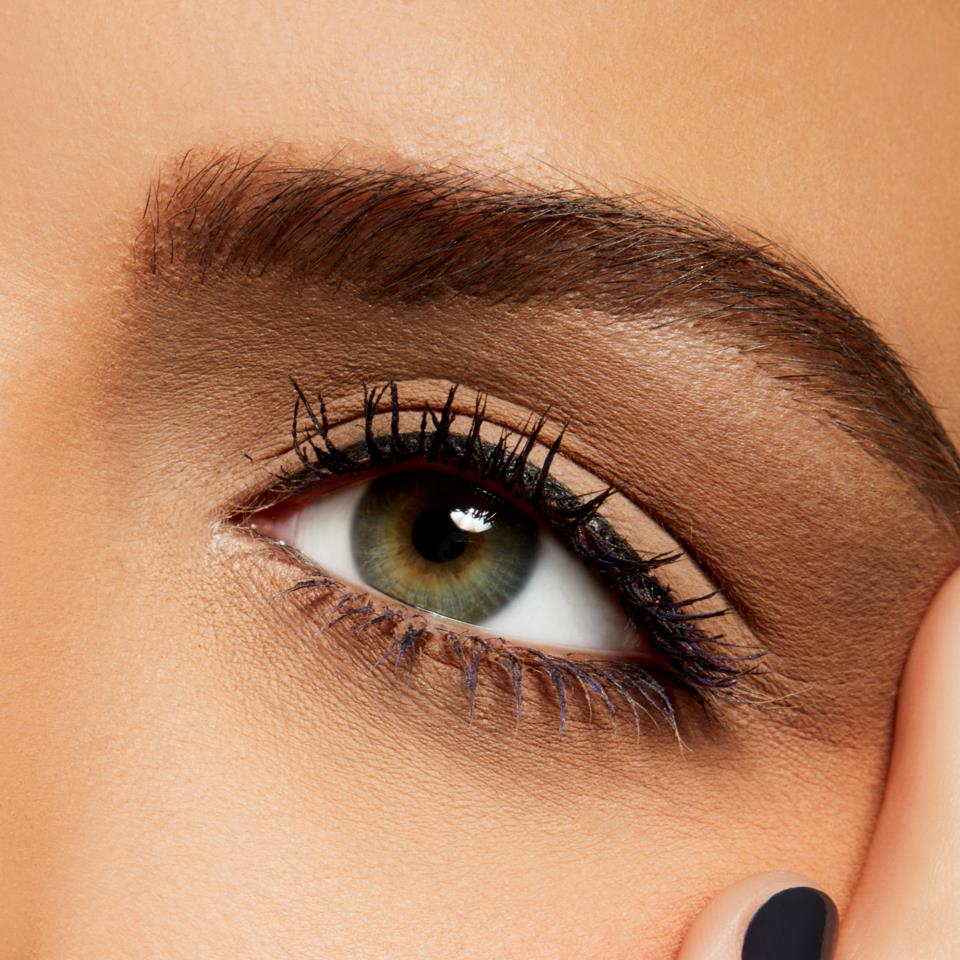 MAC Cosmetics Matte Eye Shadow Omega