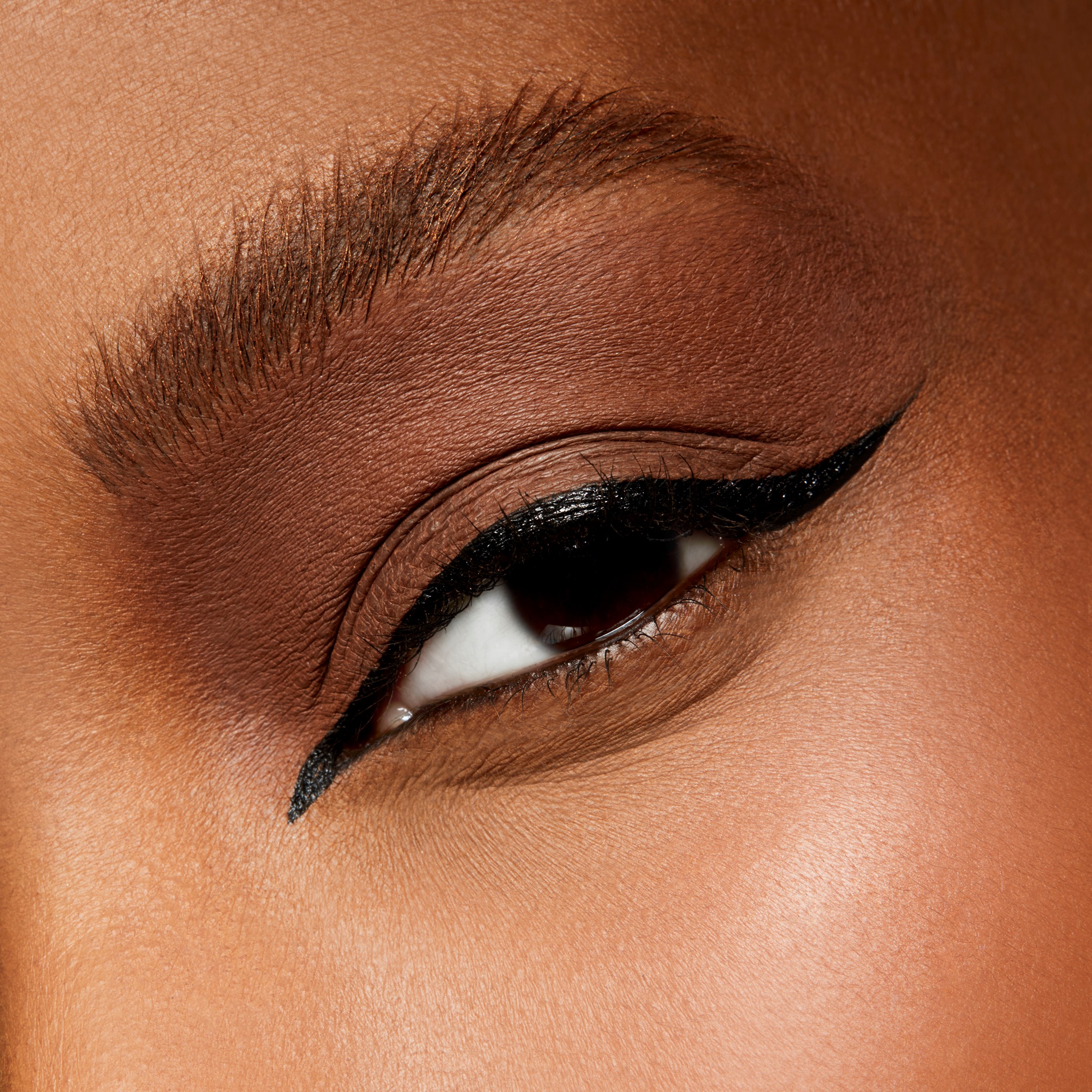 MAC Cosmetics Matte Eye Shadow Wedge (obrázok 3)