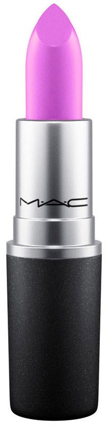 Ein pinker Lippenstift in einem Silber- und schwarzen Behälter. Die Marke MAC ist sichtbar auf dem Silberteil.