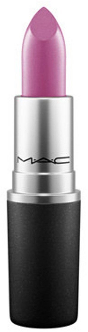 Ein rosa Lippenstift in einem Silber- und Schwarzhals auf einfachem Hintergrund.