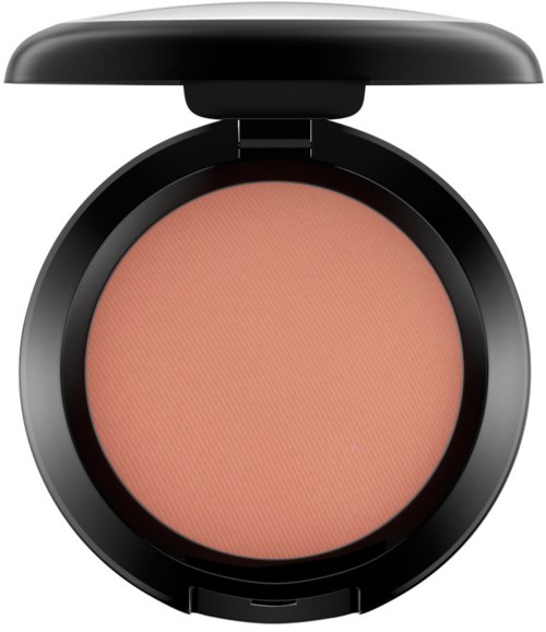 Een zwarte make-uppomp met roze blush erin, deksel open.