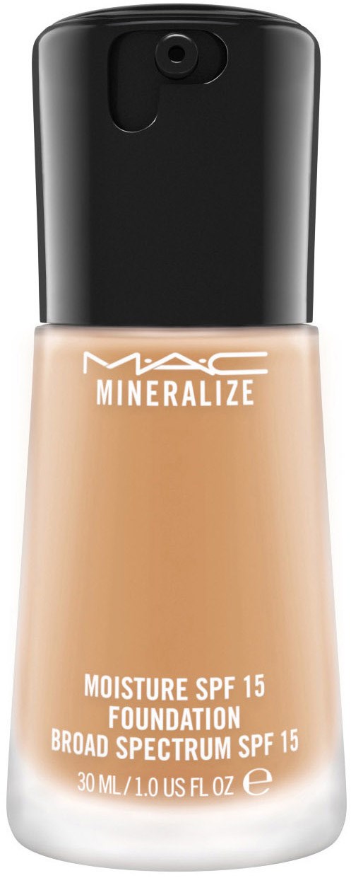 En foundationflaska med svart lock, märkt MAC Mineralize, SPF 15, i beige vätskeform.