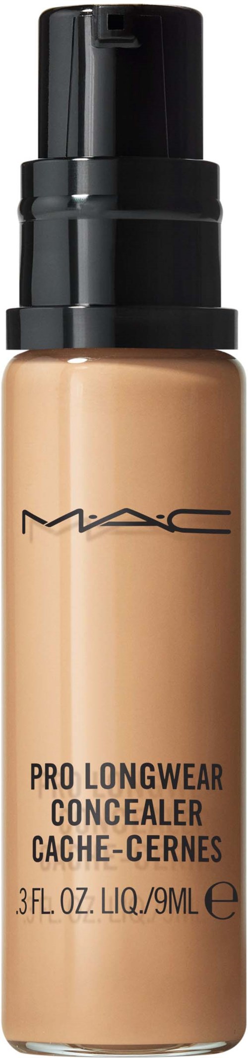 Een tube MAC concealer met een zwarte dop en beige vloeistof.