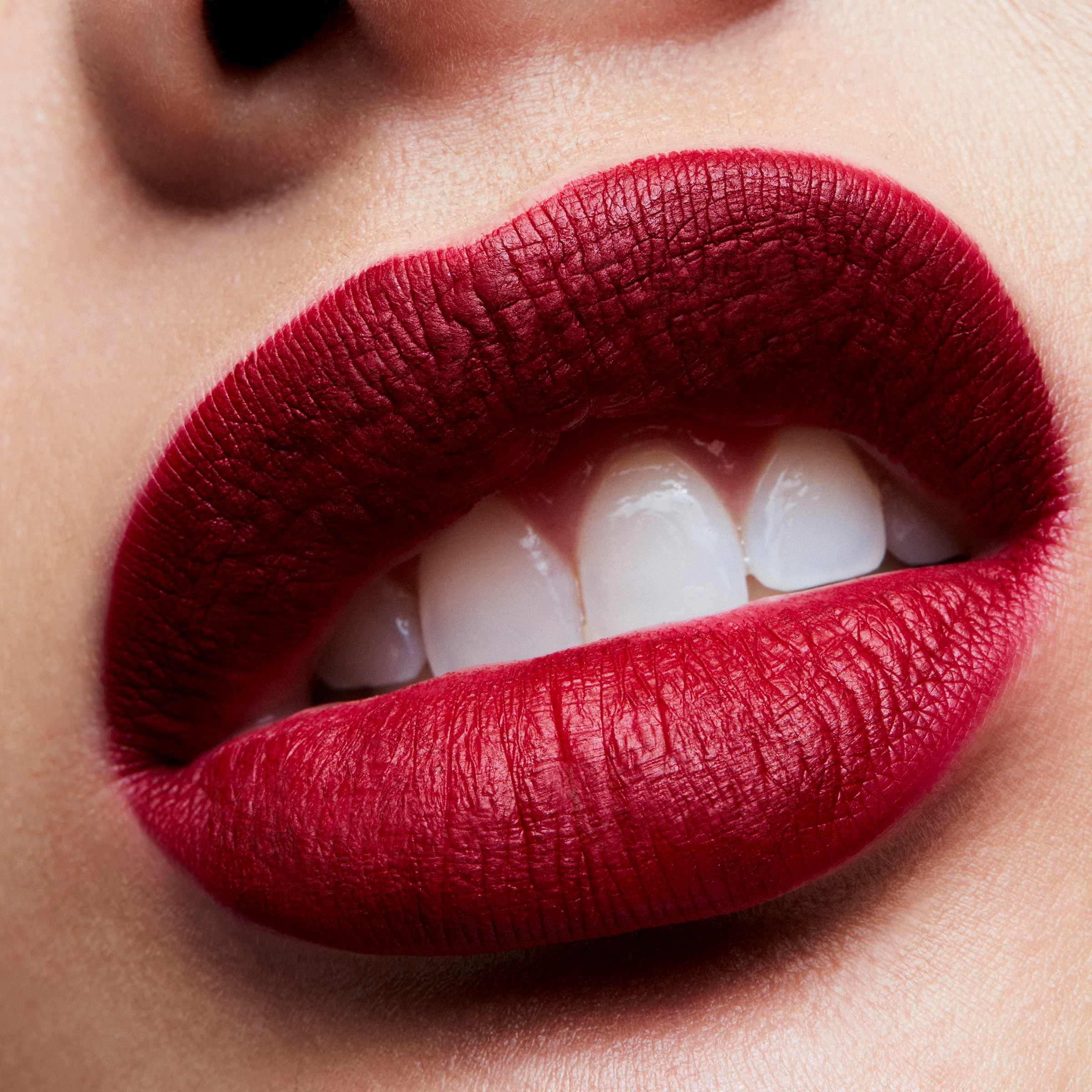 MAC Cosmetics Retro Matte Pomadka w Płynie Dance With Me (obrázok 3)