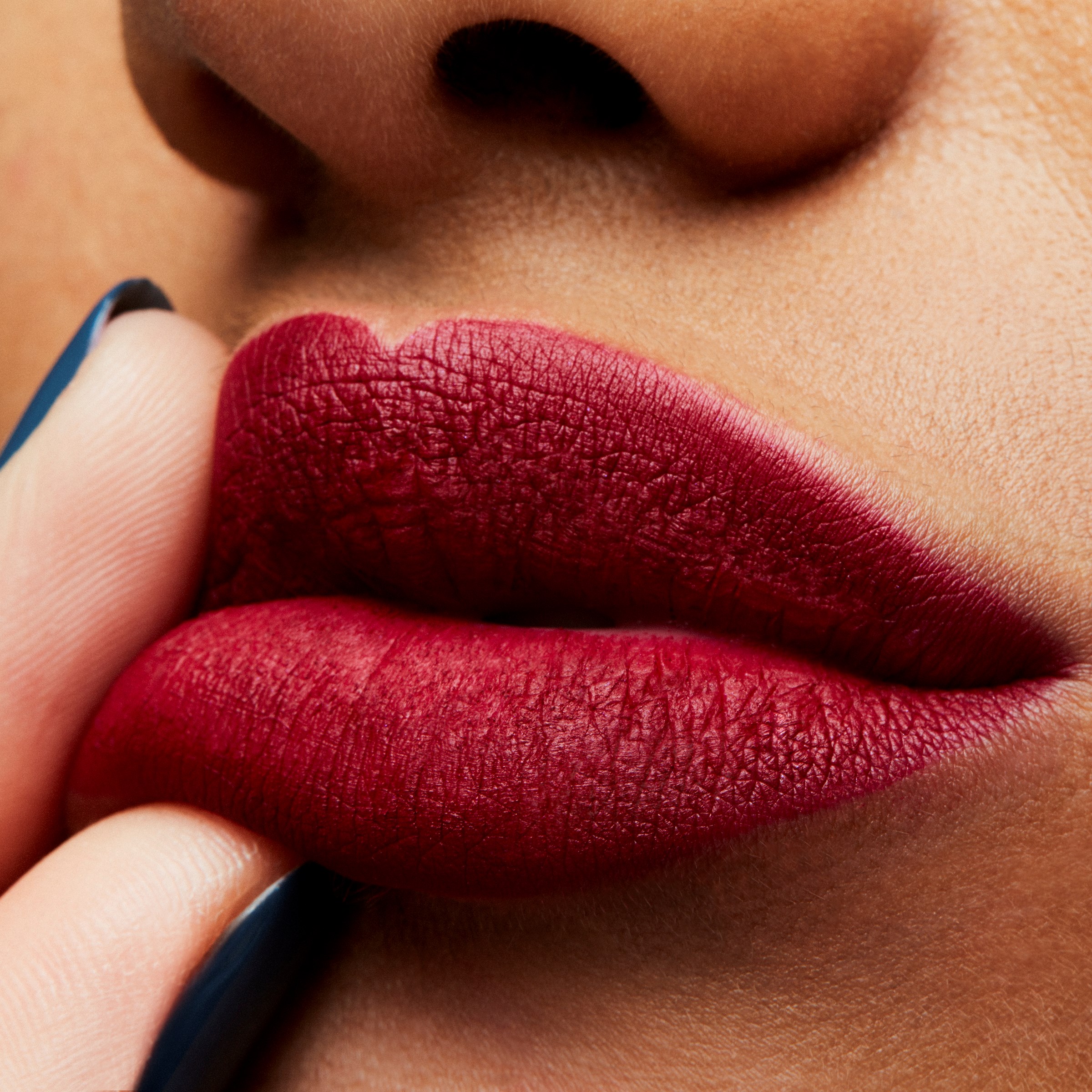MAC Cosmetics Retro Matte Pomadka w Płynie Dance With Me (obrázok 4)