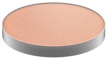 En rund makeup-rouge med en rosaaktig ferskontone i en sølvbeholder.