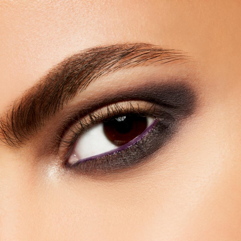 MAC Cosmetics Satin Eye Shadow Scene 