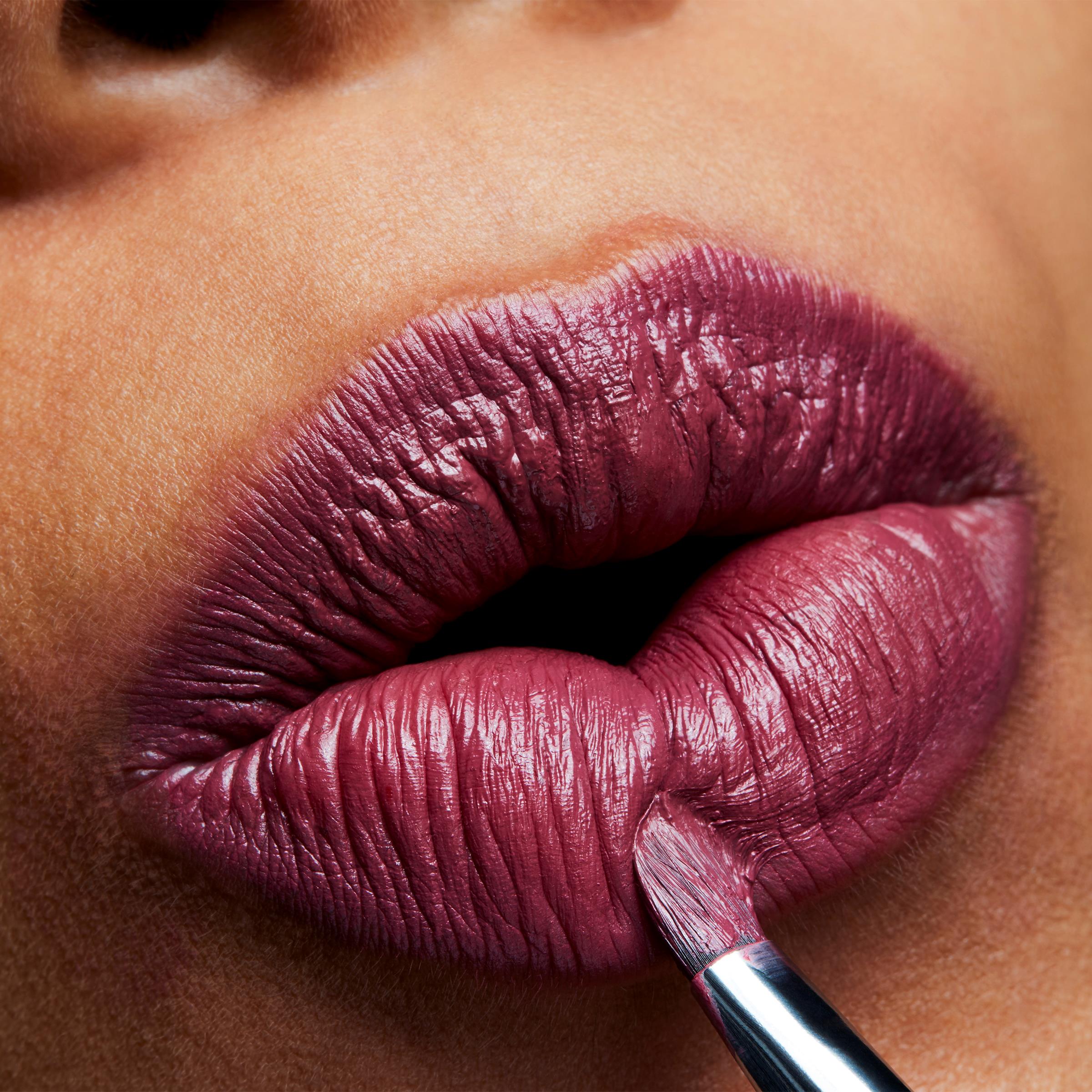 MAC Cosmetics Lyko