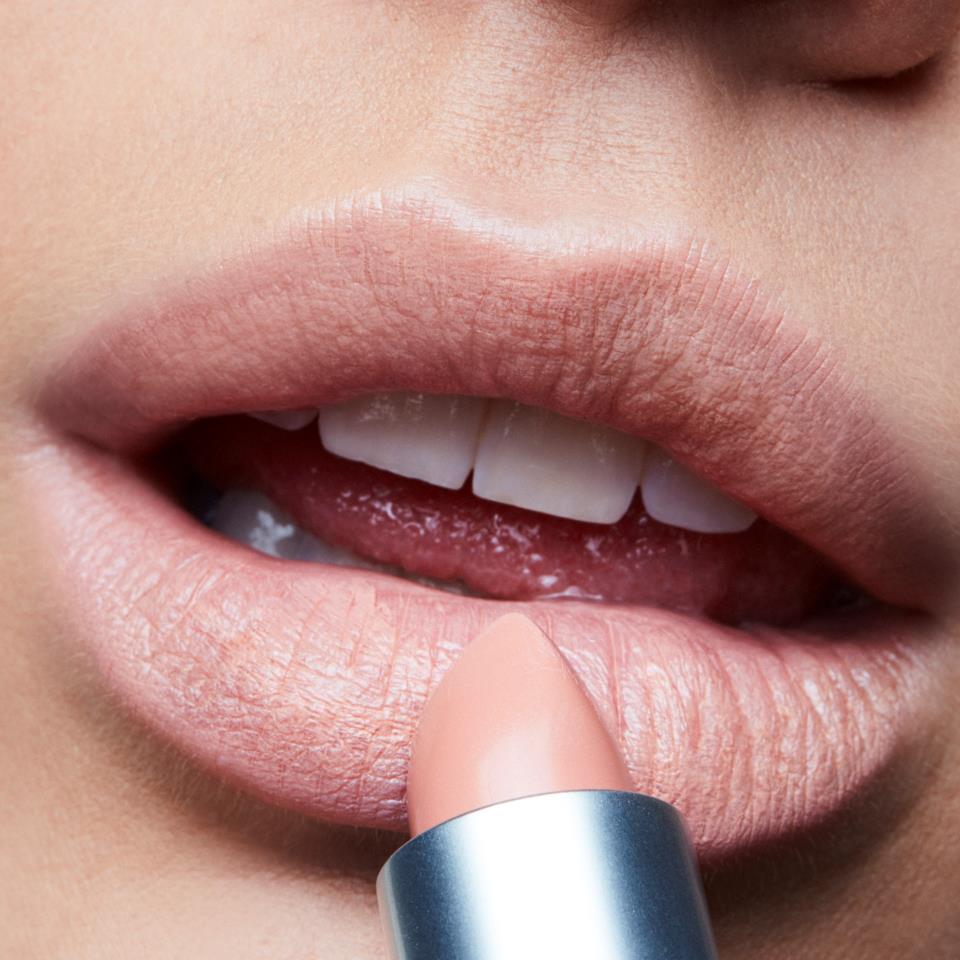 MAC Cosmetics Satin Lipstick Myth 