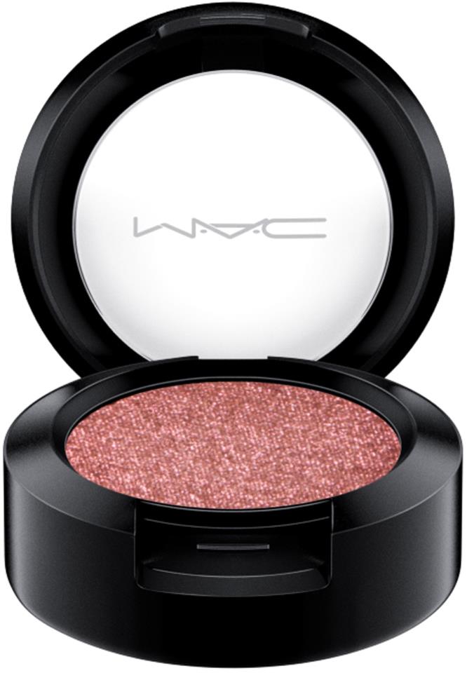 MAC Cosmetics Small Eye Shadow Shade extension Nude Model
