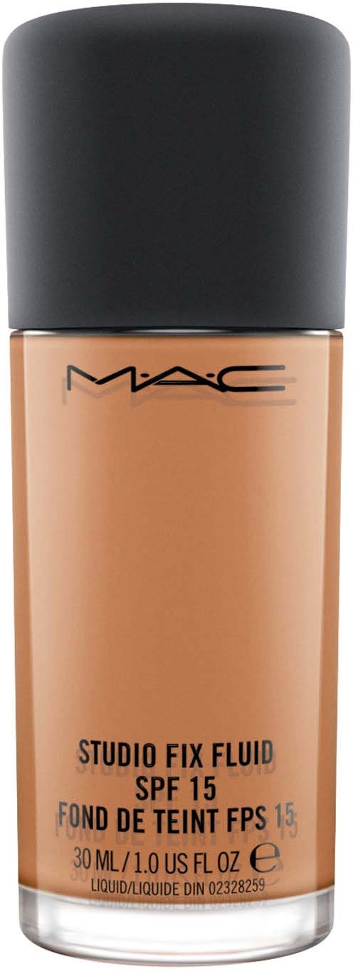 En flaske MAC Studio Fix Fluid foundation med SPF 15, beige farve og sort låg.