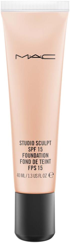 MAC Cosmetics Studio Sculpt Spf 15 Foundation Nw20