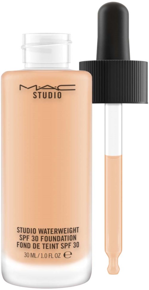 Butelka podkładu z pipetą, oznaczona MAC Studio Waterweight SPF 30.