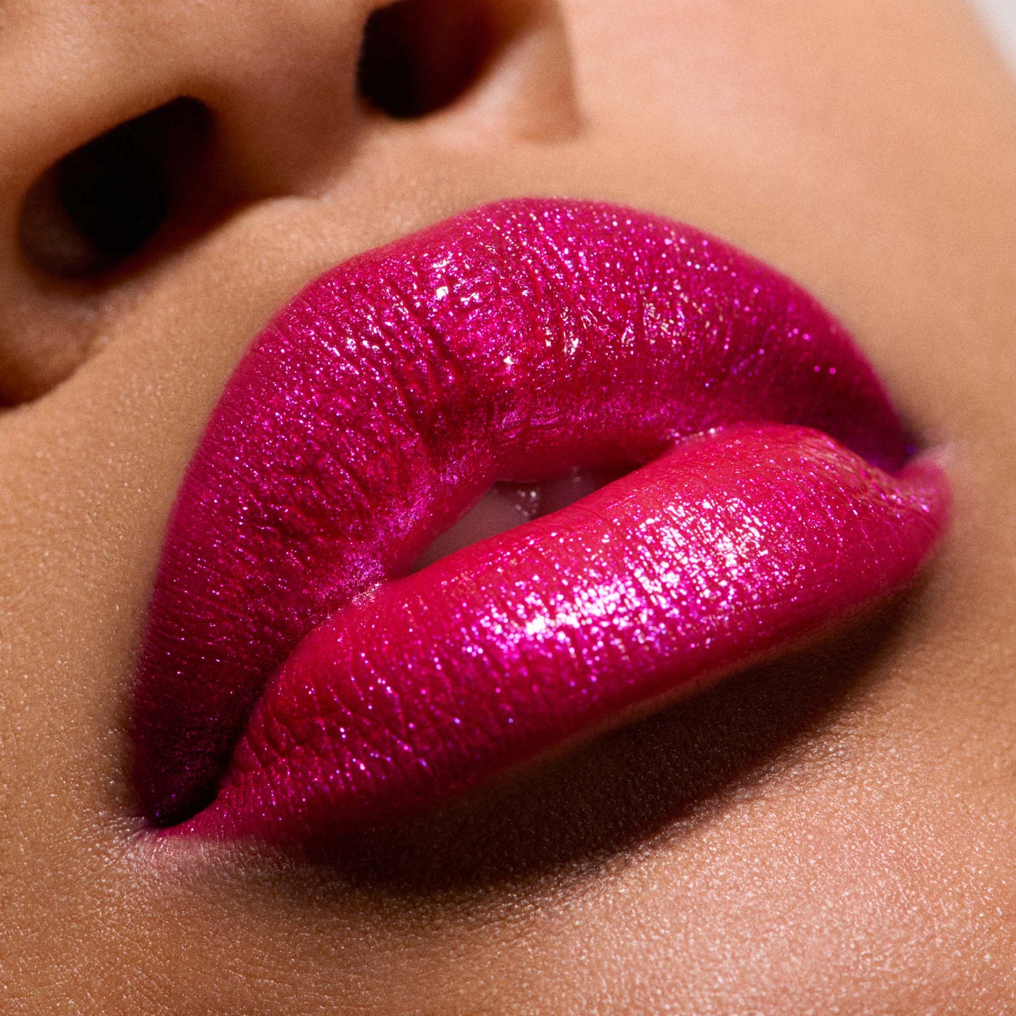 MAC Cosmetics Dazzlelips Crayon Candy Yum Yummy (obrázok 4)