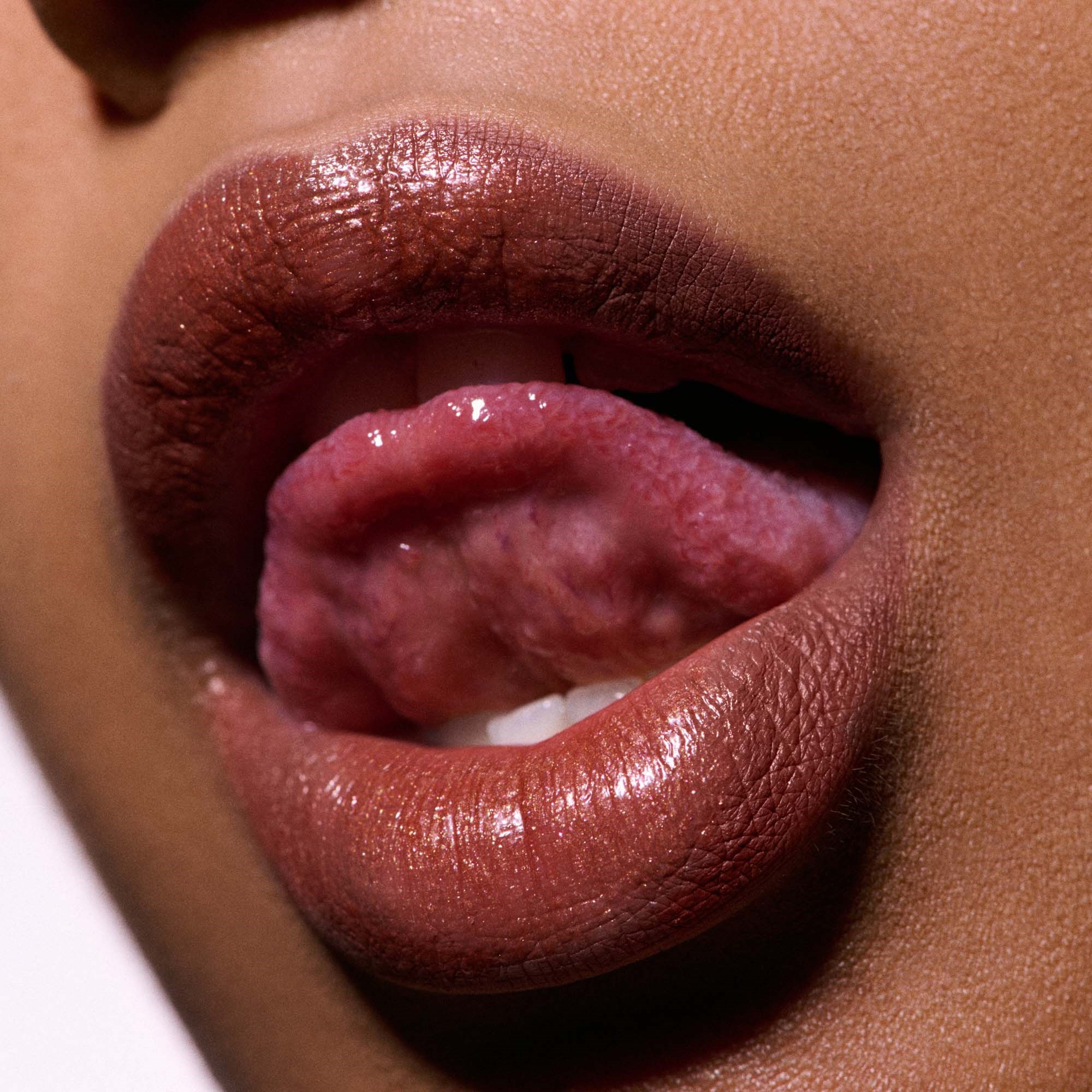 MAC Cosmetics Dazzlelips Crayon Chandelier (obrázok 4)
