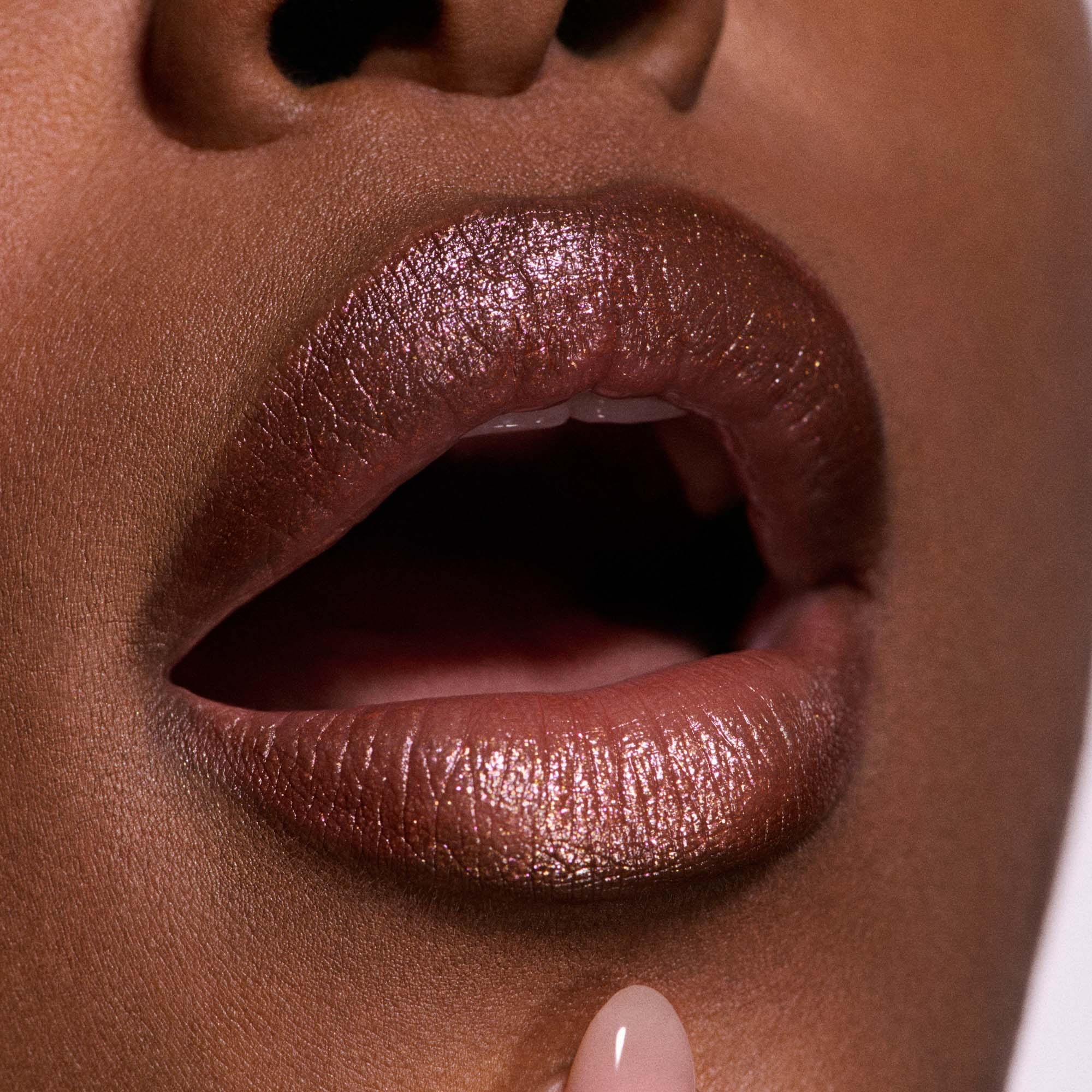 MAC Cosmetics Dazzlelips Crayon Chandelier (obrázok 5)