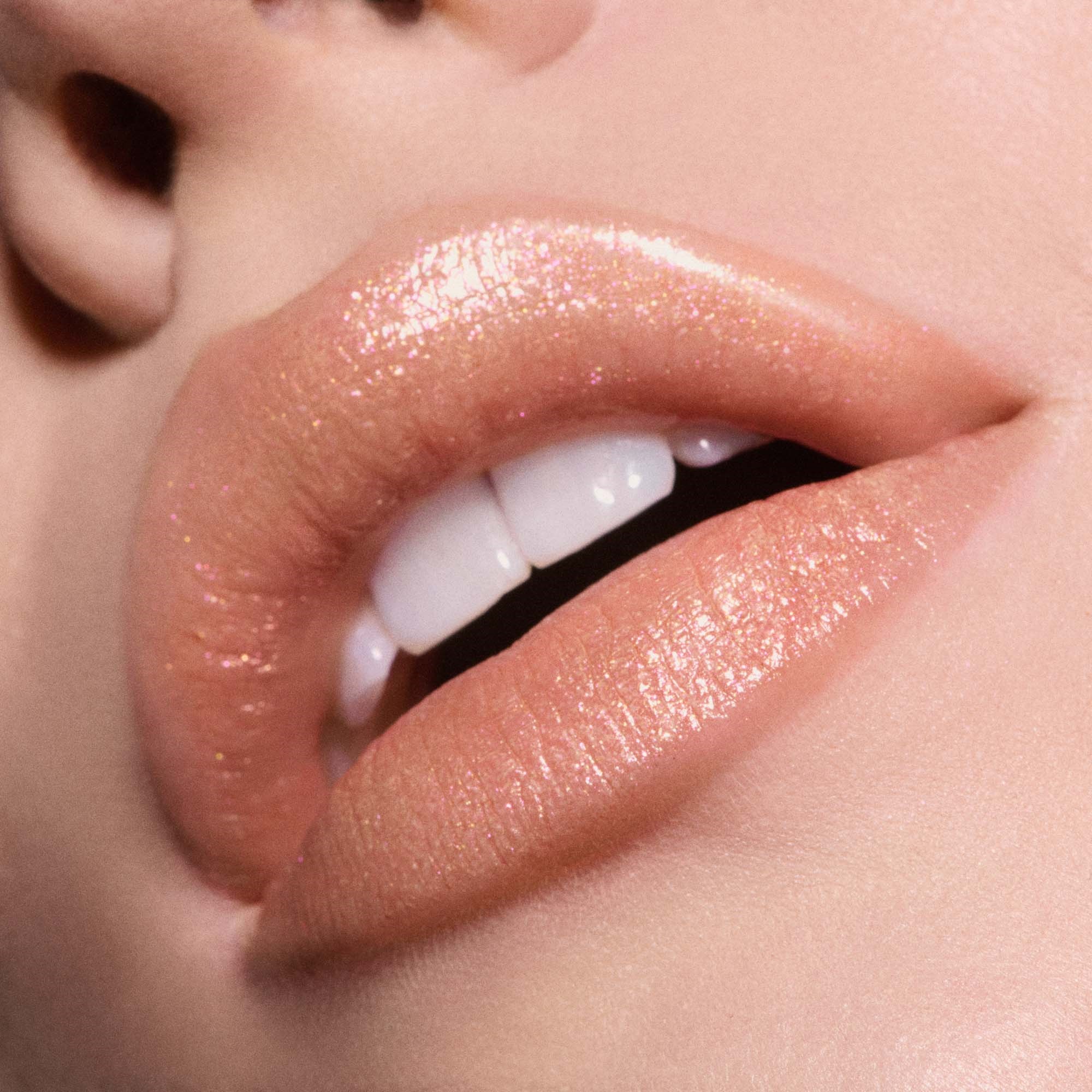 MAC Cosmetics Dazzlelips Crayon Moon Rocket (obrázok 3)