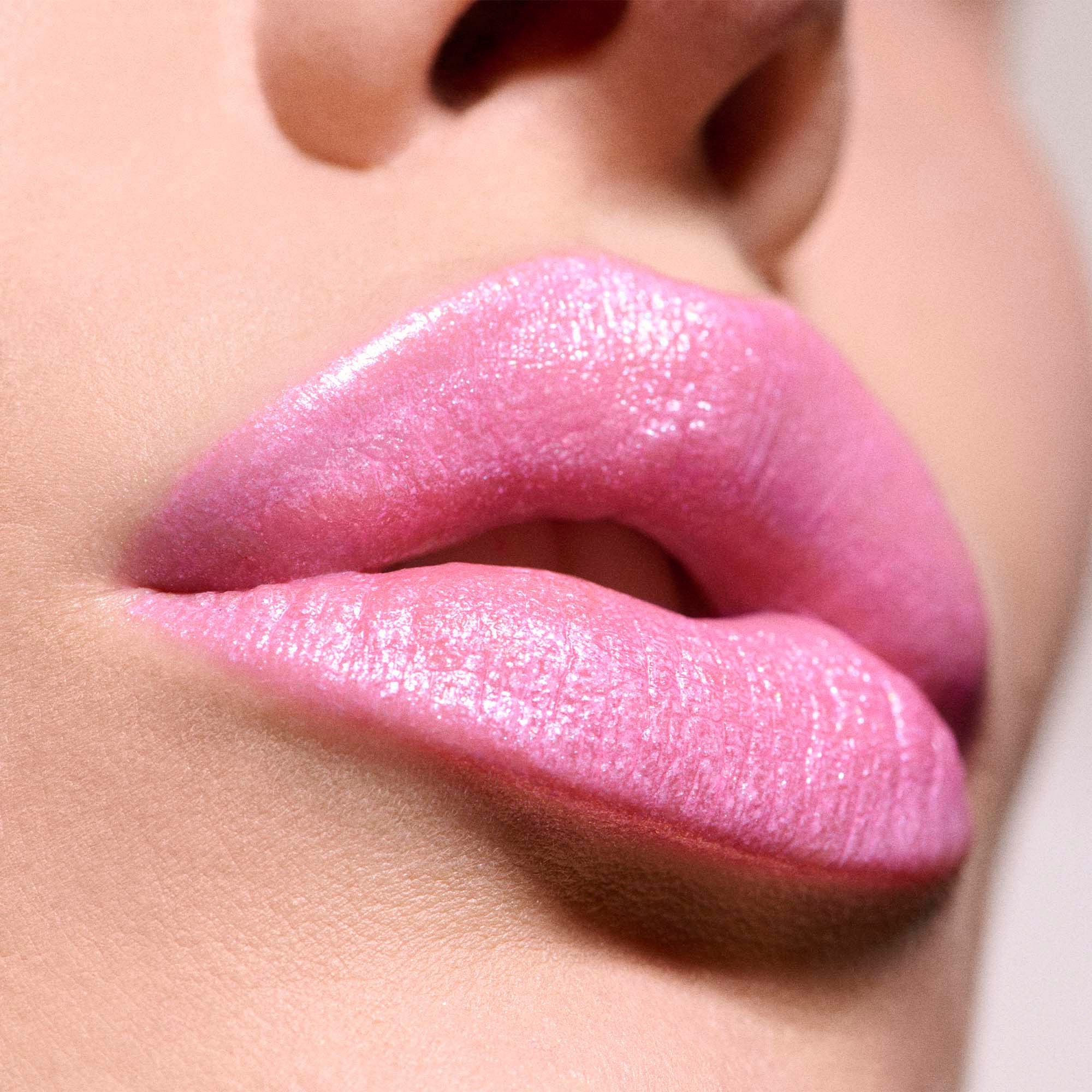 MAC Cosmetics Dazzlelips Crayon Spaced Out (obrázok 3)