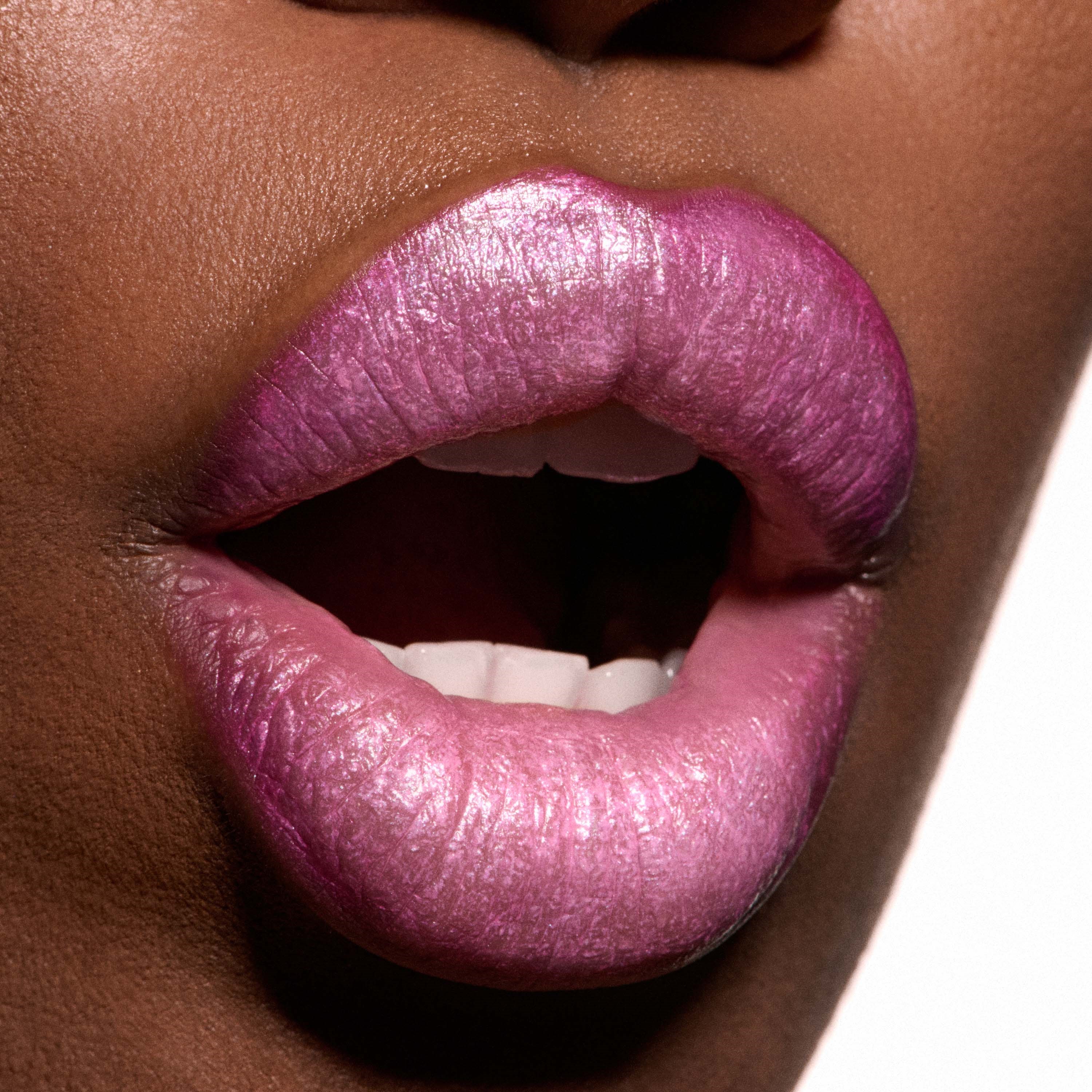 MAC Cosmetics Dazzlelips Crayon Spaced Out (obrázok 5)
