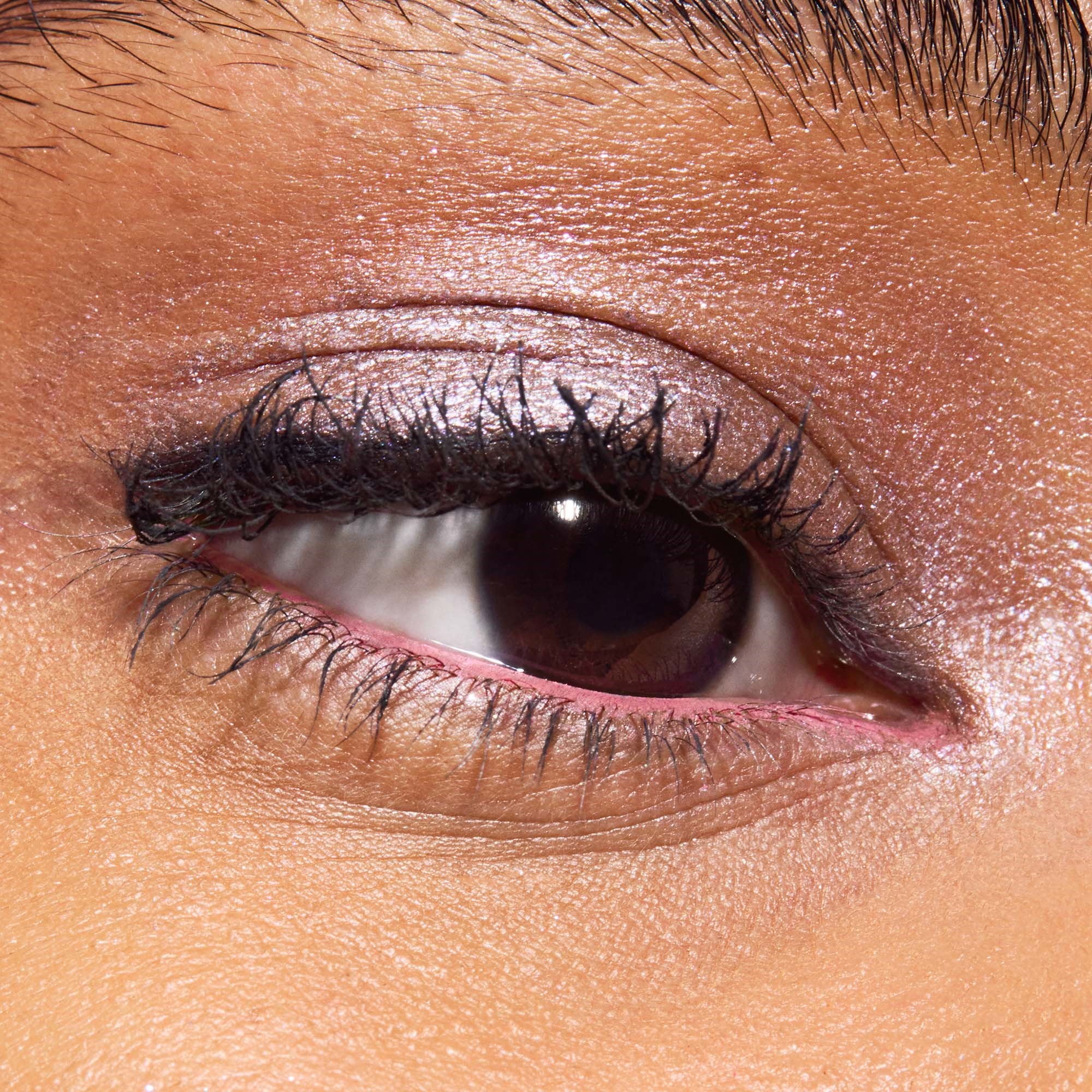 MAC Cosmetics Dazzleshadow Eye Shadow Stick Haku Haze (obrázok 3)