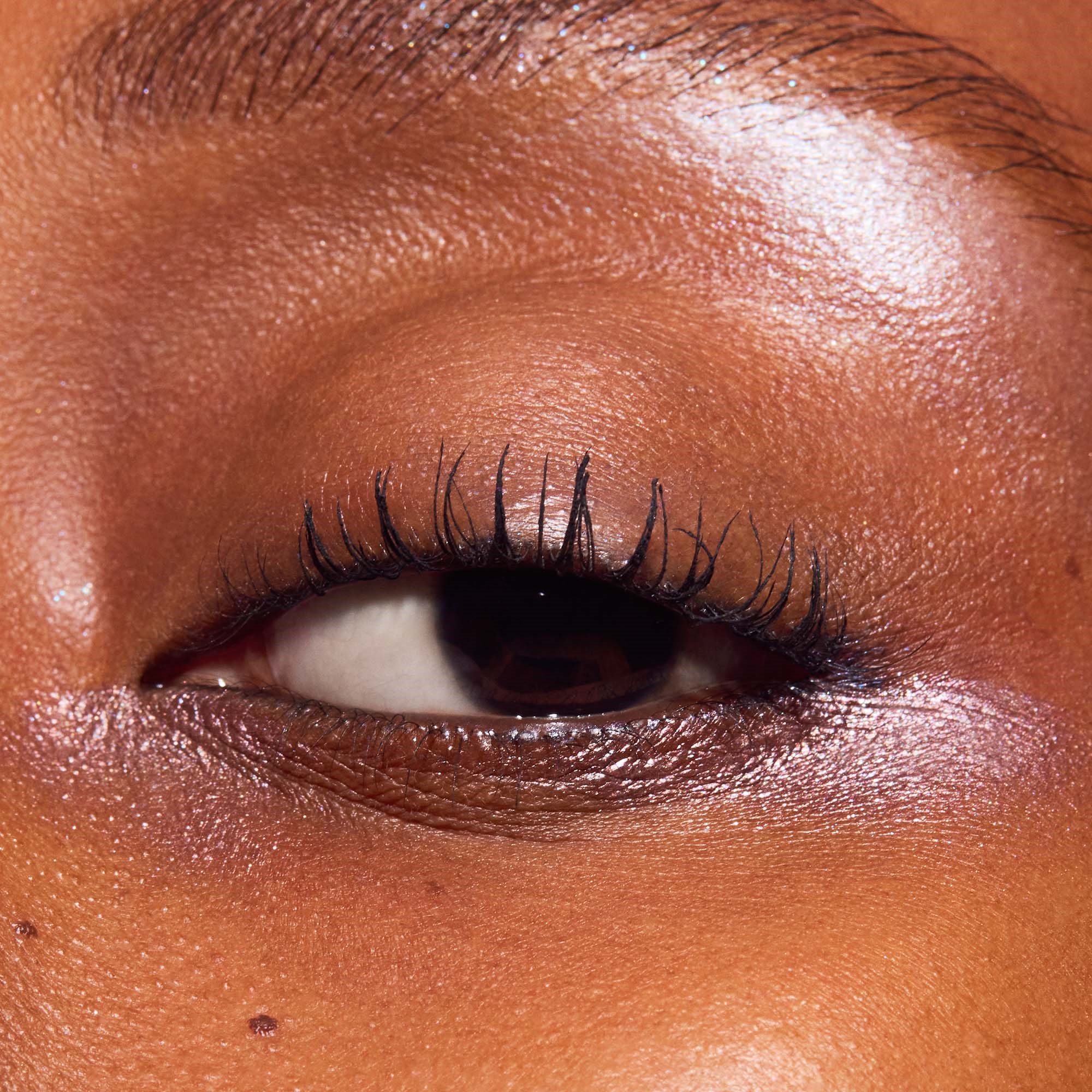 MAC Cosmetics Dazzleshadow Eye Shadow Stick Taupe It Off (obrázok 4)