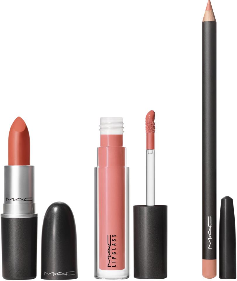 MAC Essential Lipwear Kit: P