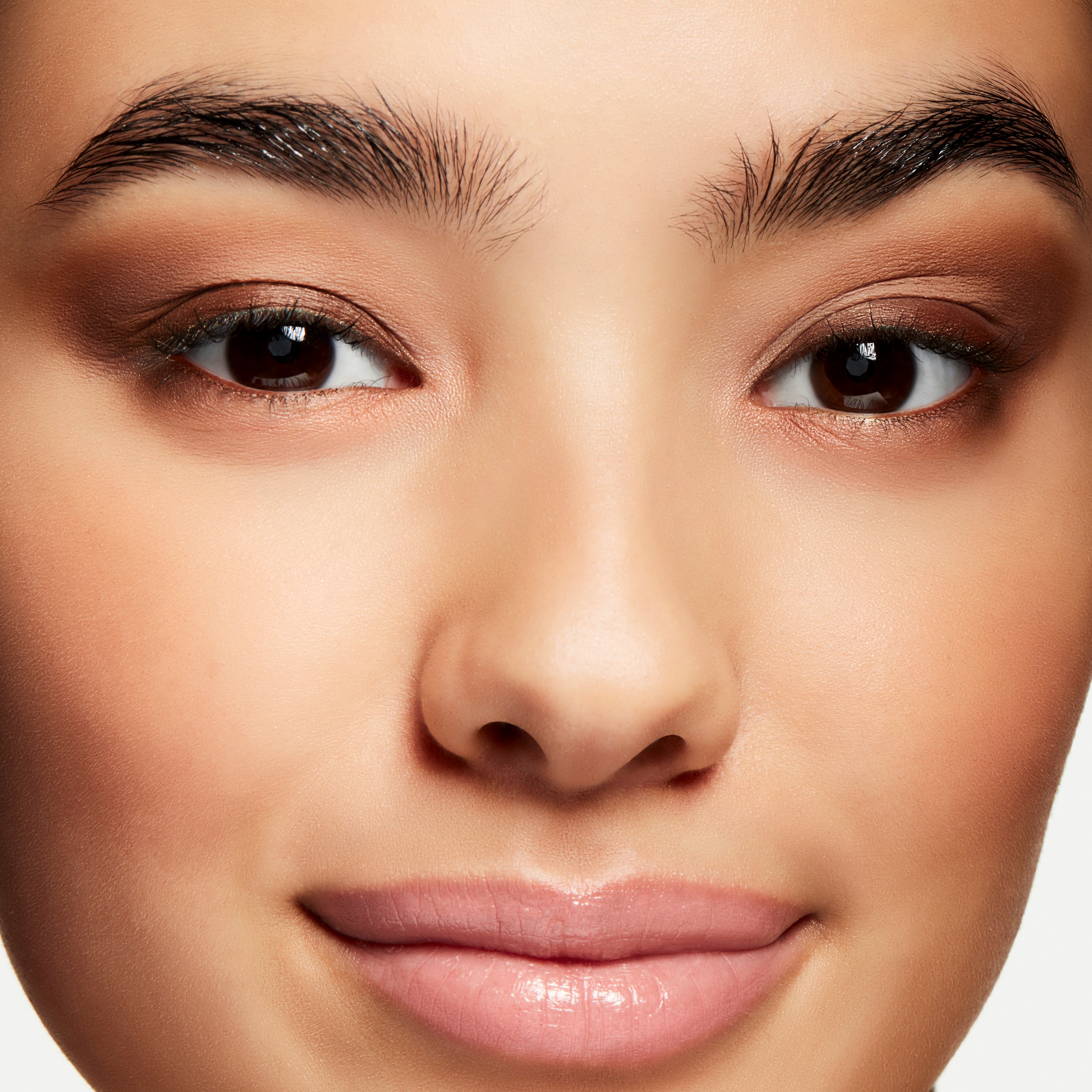 MAC Cosmetics Kredka do oczu Eye Kohl Costa Riche (obrázok 3)