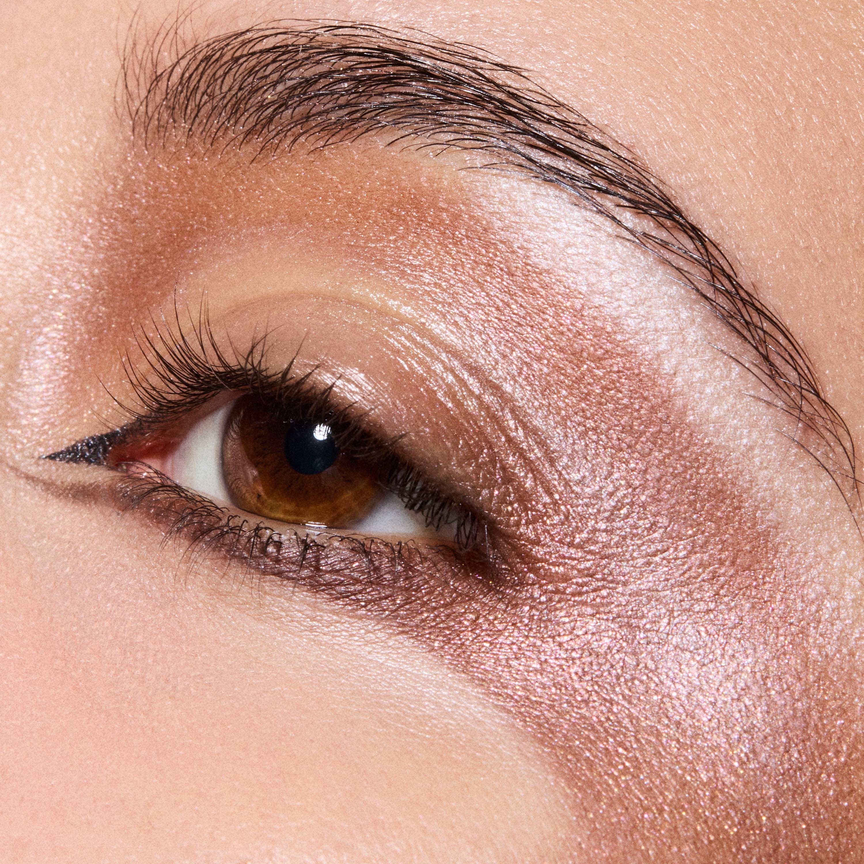 MAC Cosmetics Eye Shadow Glitter Dreamy Beams (obrázok 3)