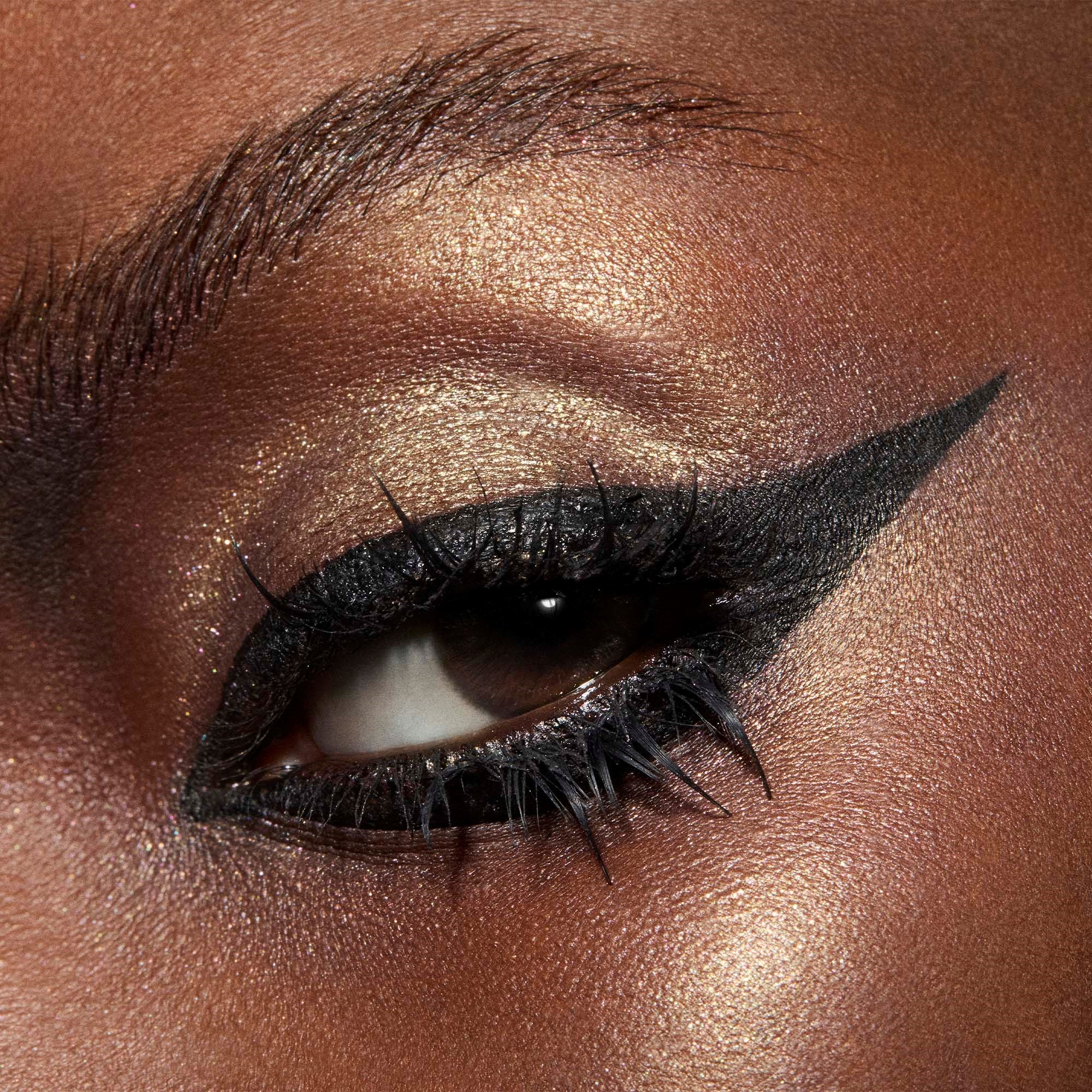 MAC Cosmetics Eye Shadow Glitter Oh So Gilty (obrázok 4)