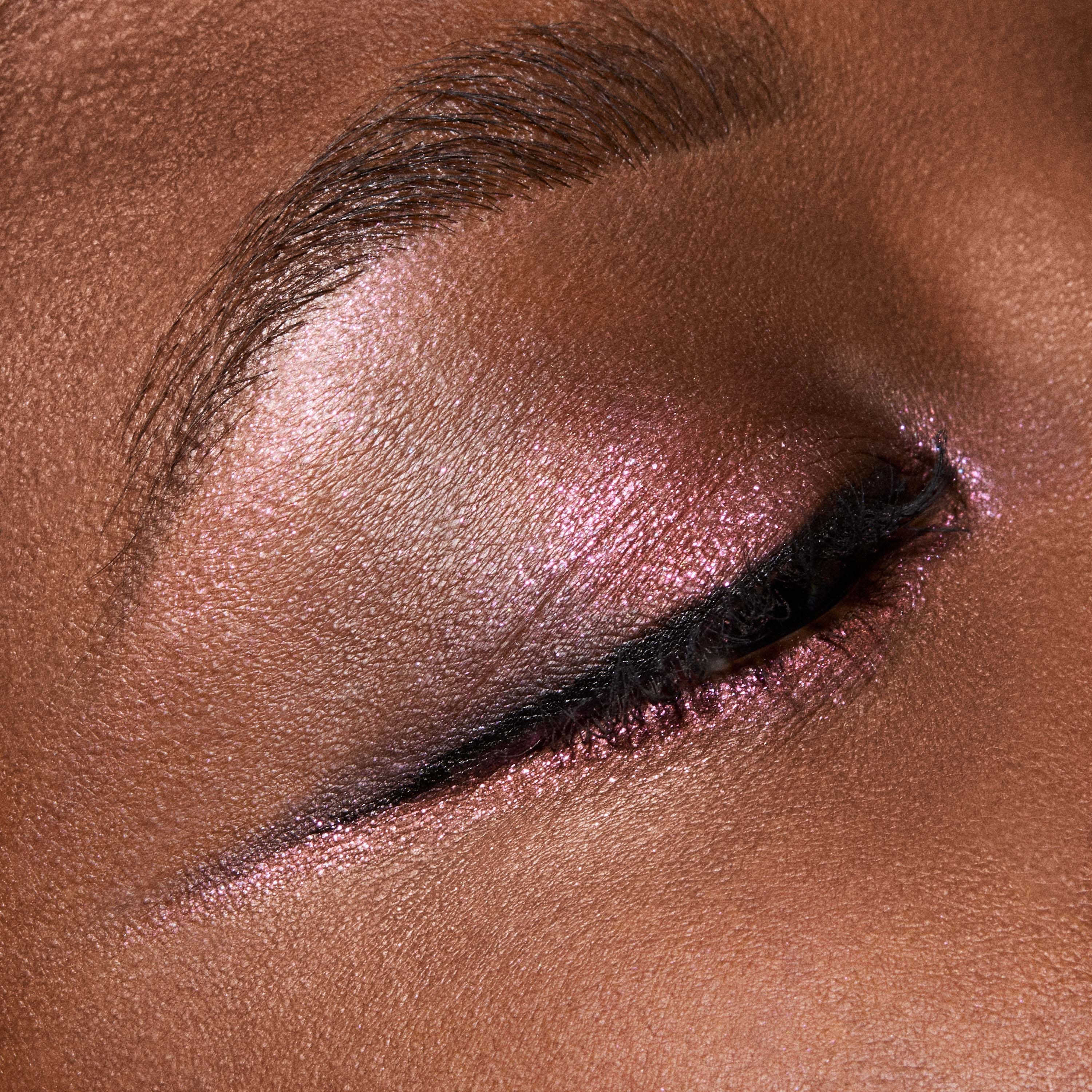 MAC Cosmetics Eye Shadow Glitter Pink Lightning (obrázok 4)