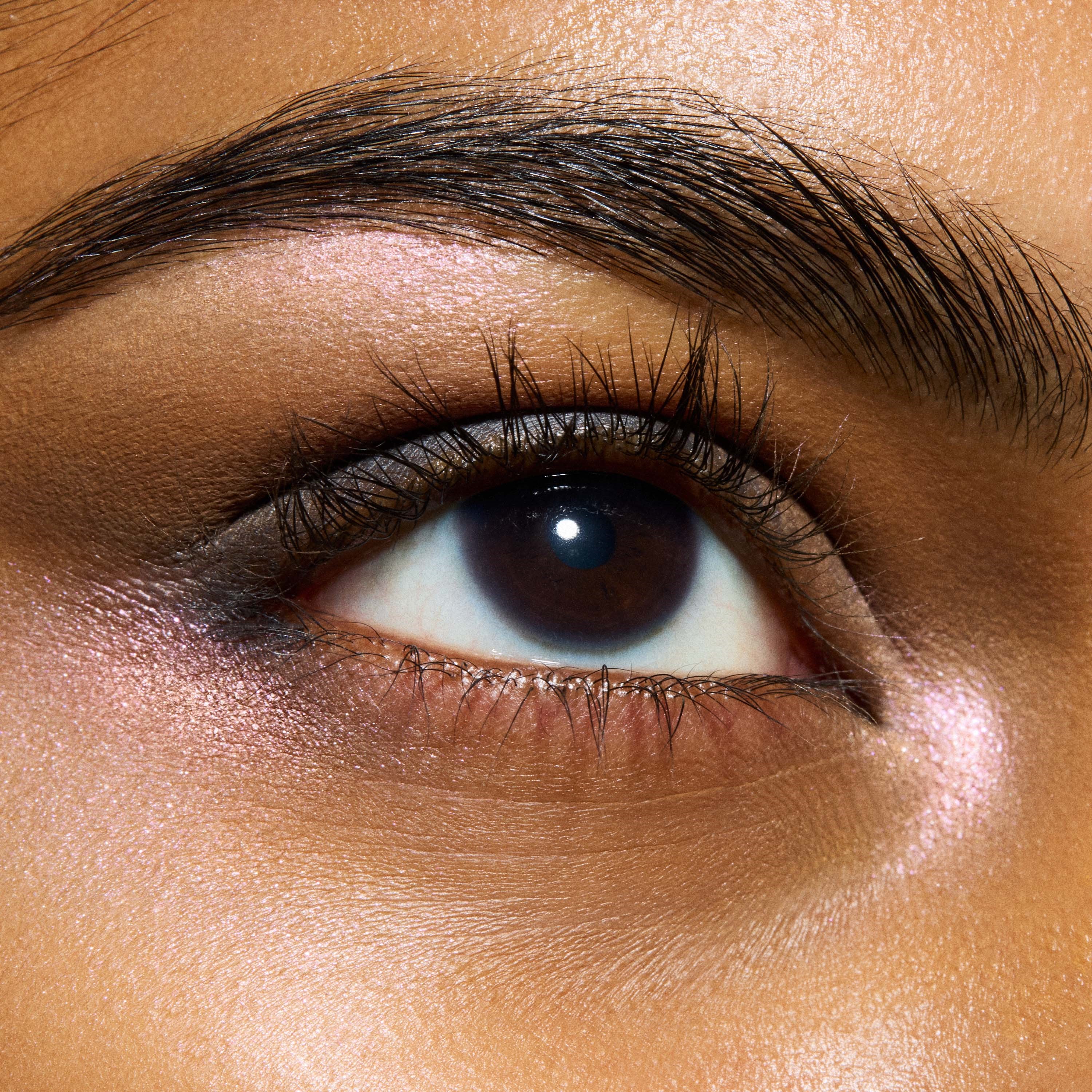 MAC Cosmetics Eye Shadow Glitter Shine De-Light (obrázok 3)