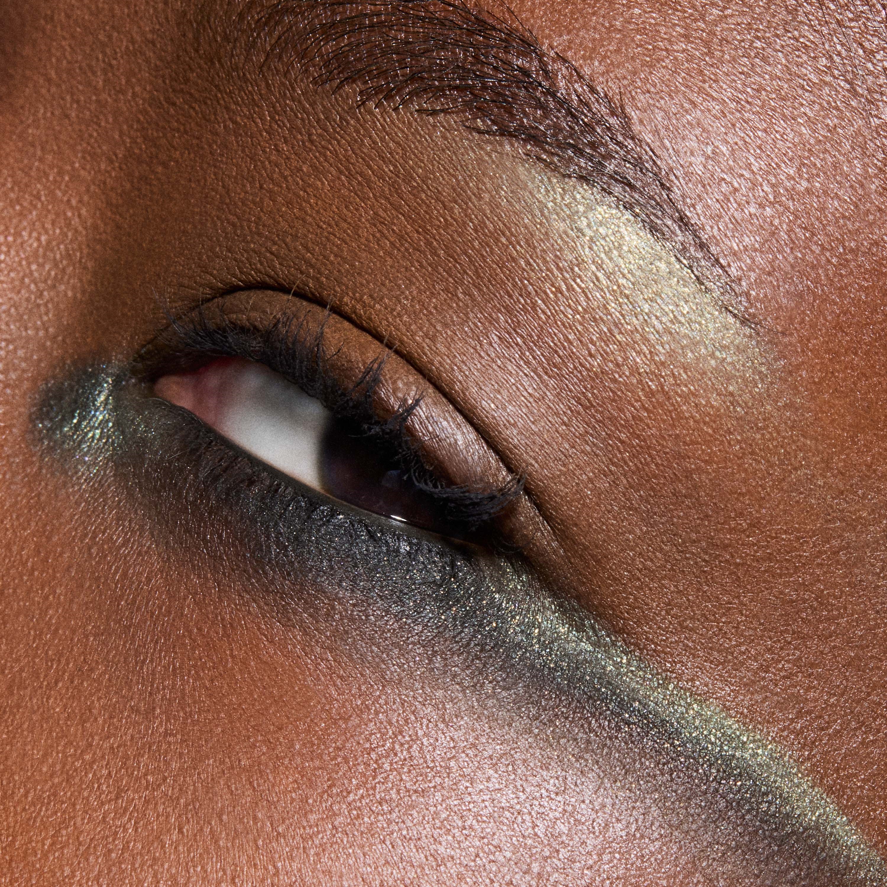 MAC Cosmetics Eye Shadow Glitter Try Me On (obrázok 4)