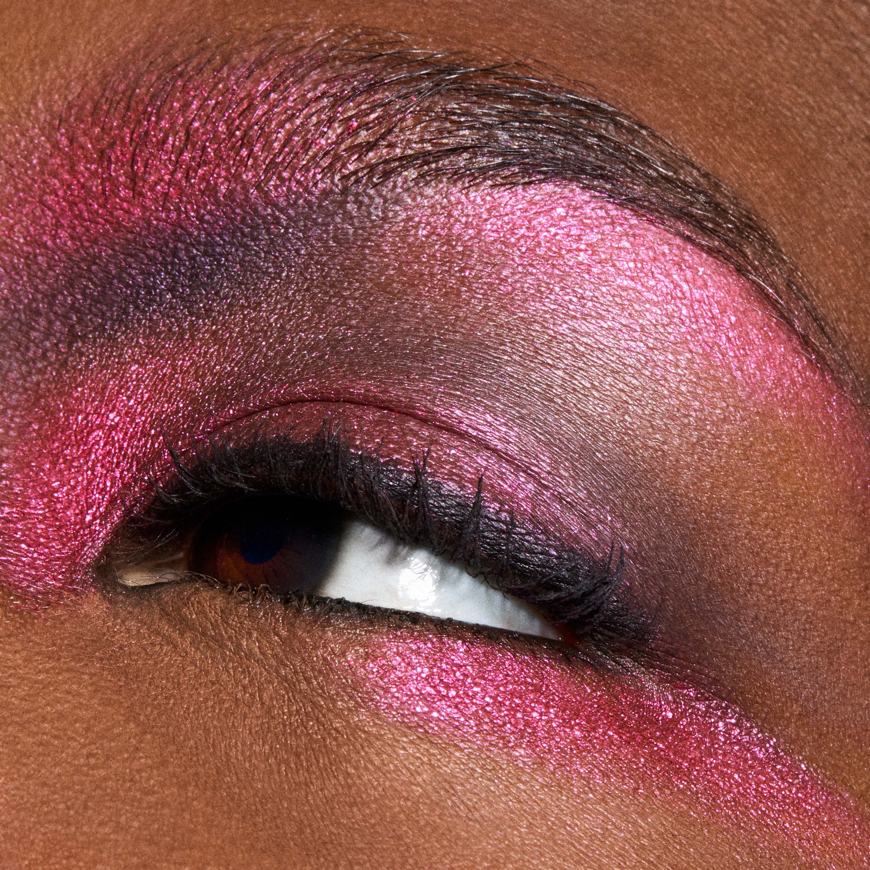 MAC Cosmetics Eye Shadow Metallic After Party (obrázok 4)