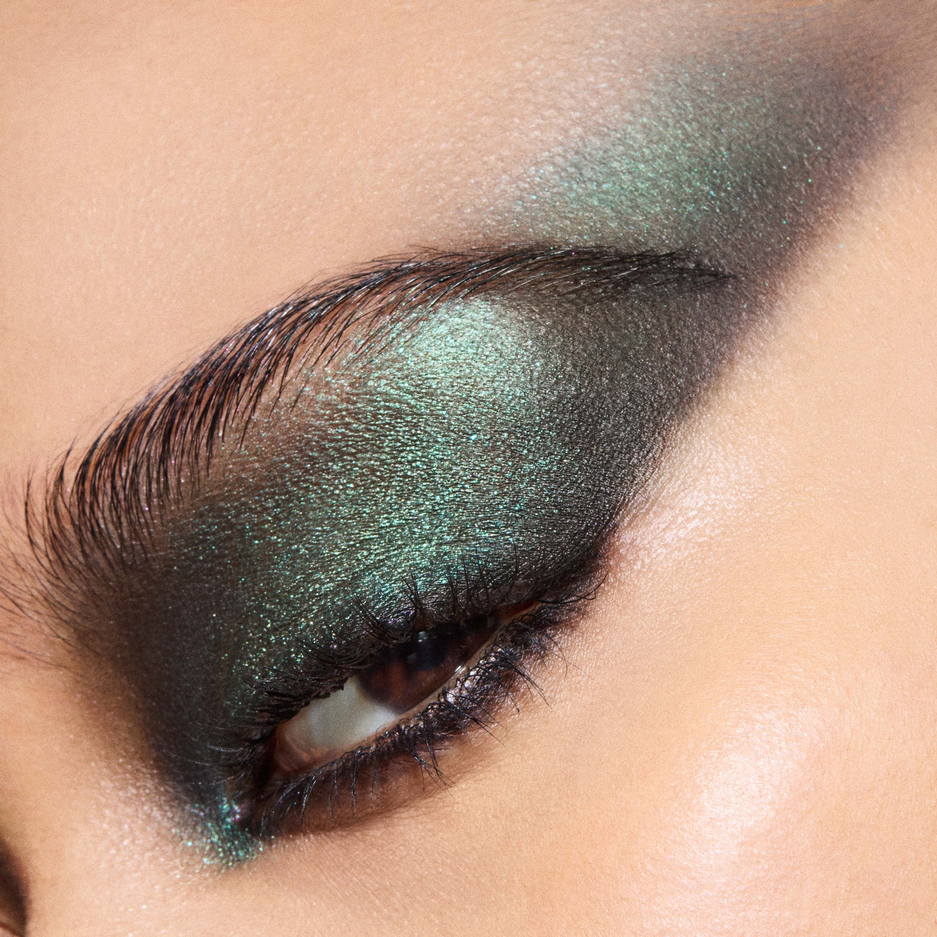 MAC Cosmetics Eye Shadow Metallic Cash In (obrázok 3)